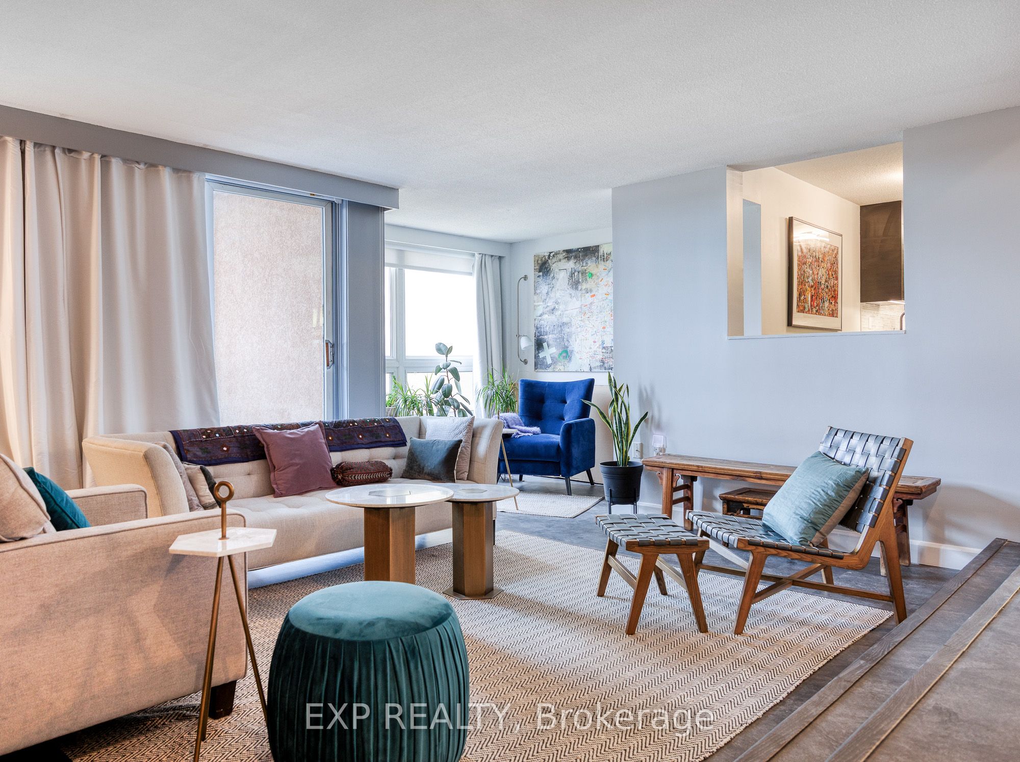 373 Laurier Avenue E 1003 Property Photo 10