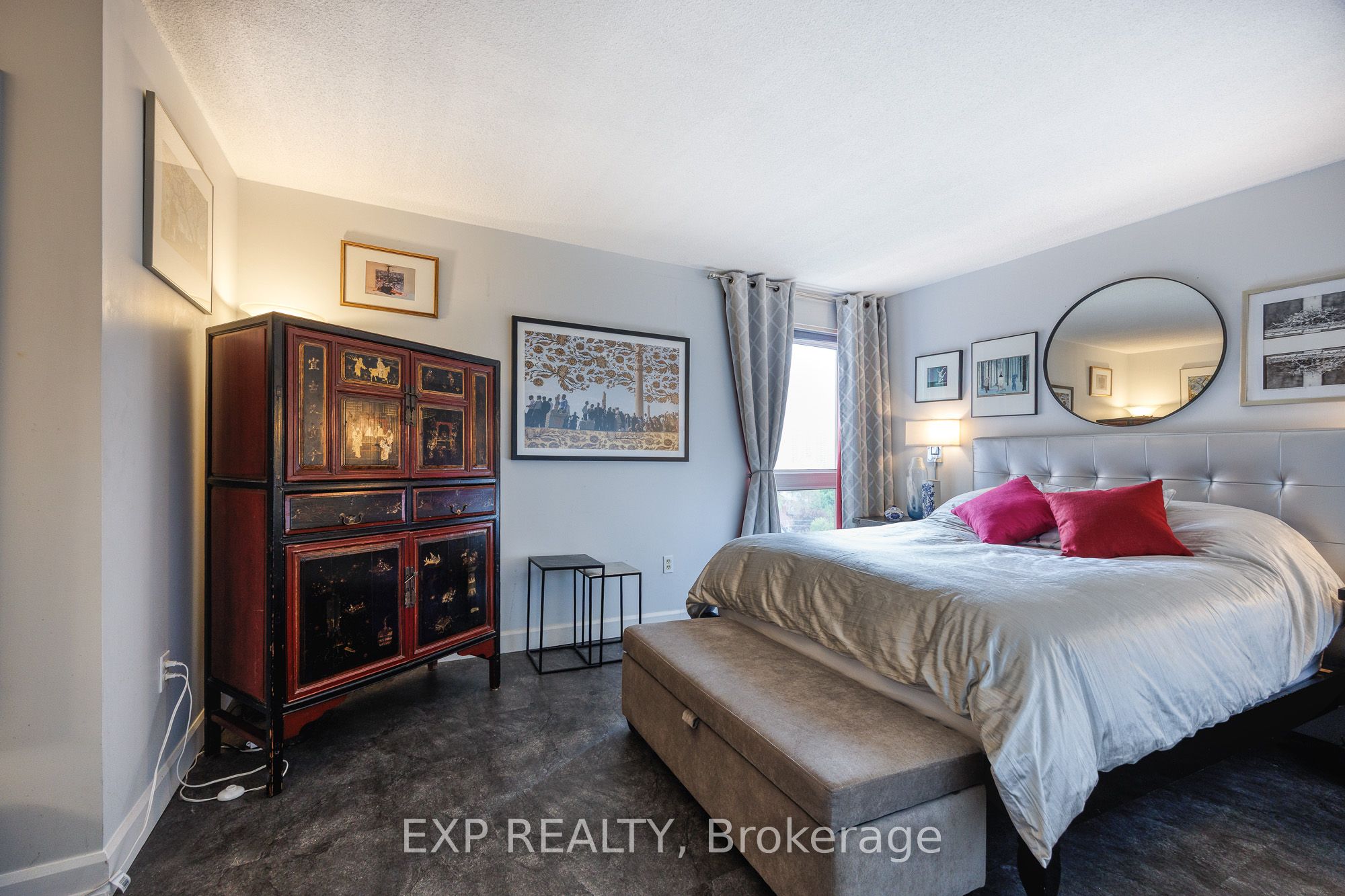 373 Laurier Avenue E 1003 Property Photo 30