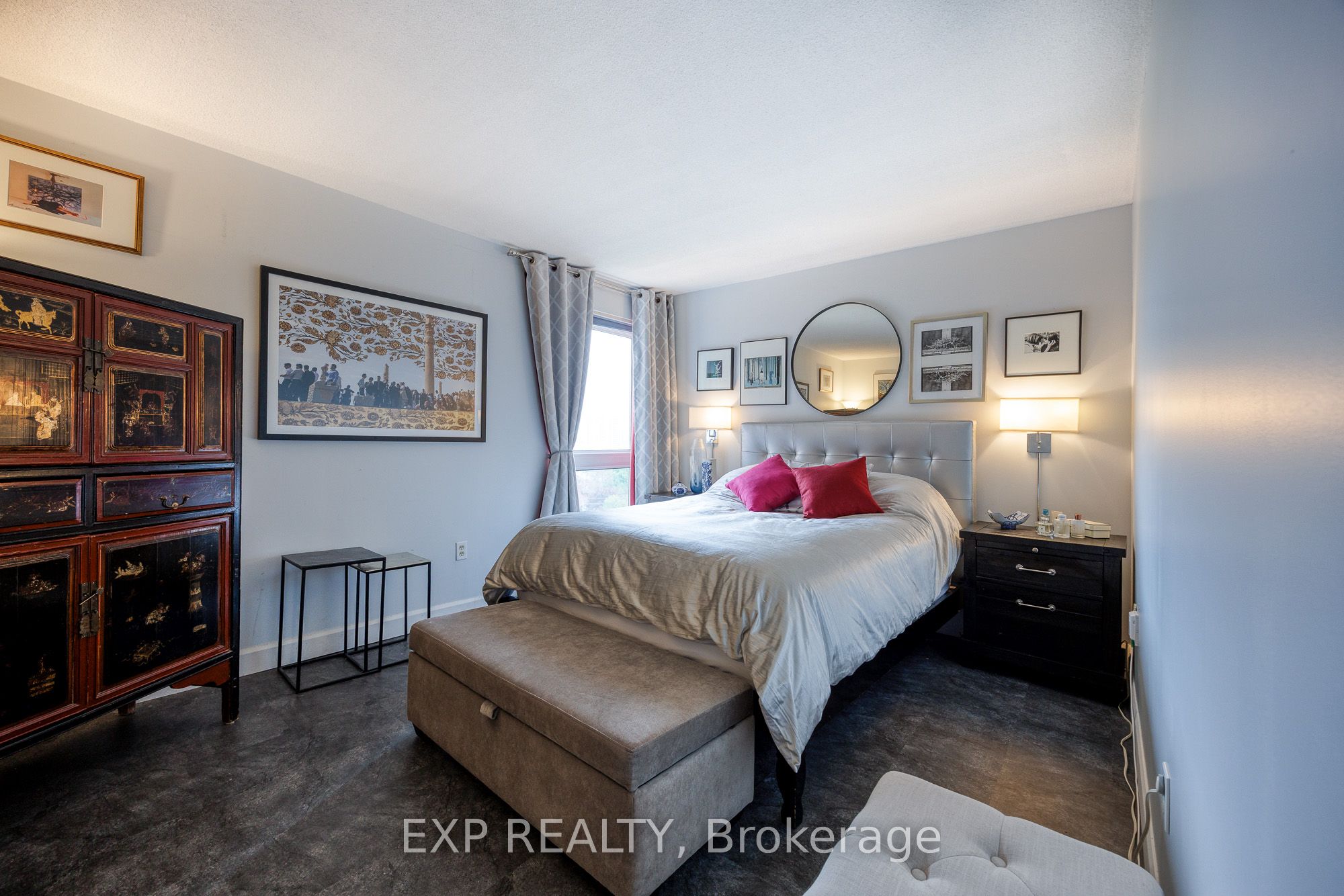 373 Laurier Avenue E 1003 Property Photo 31