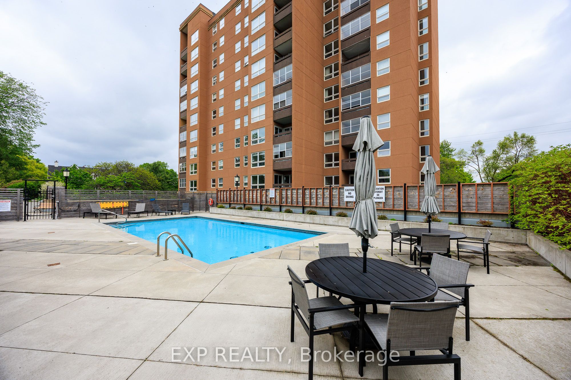 373 Laurier Avenue E 1003 Property Photo 40