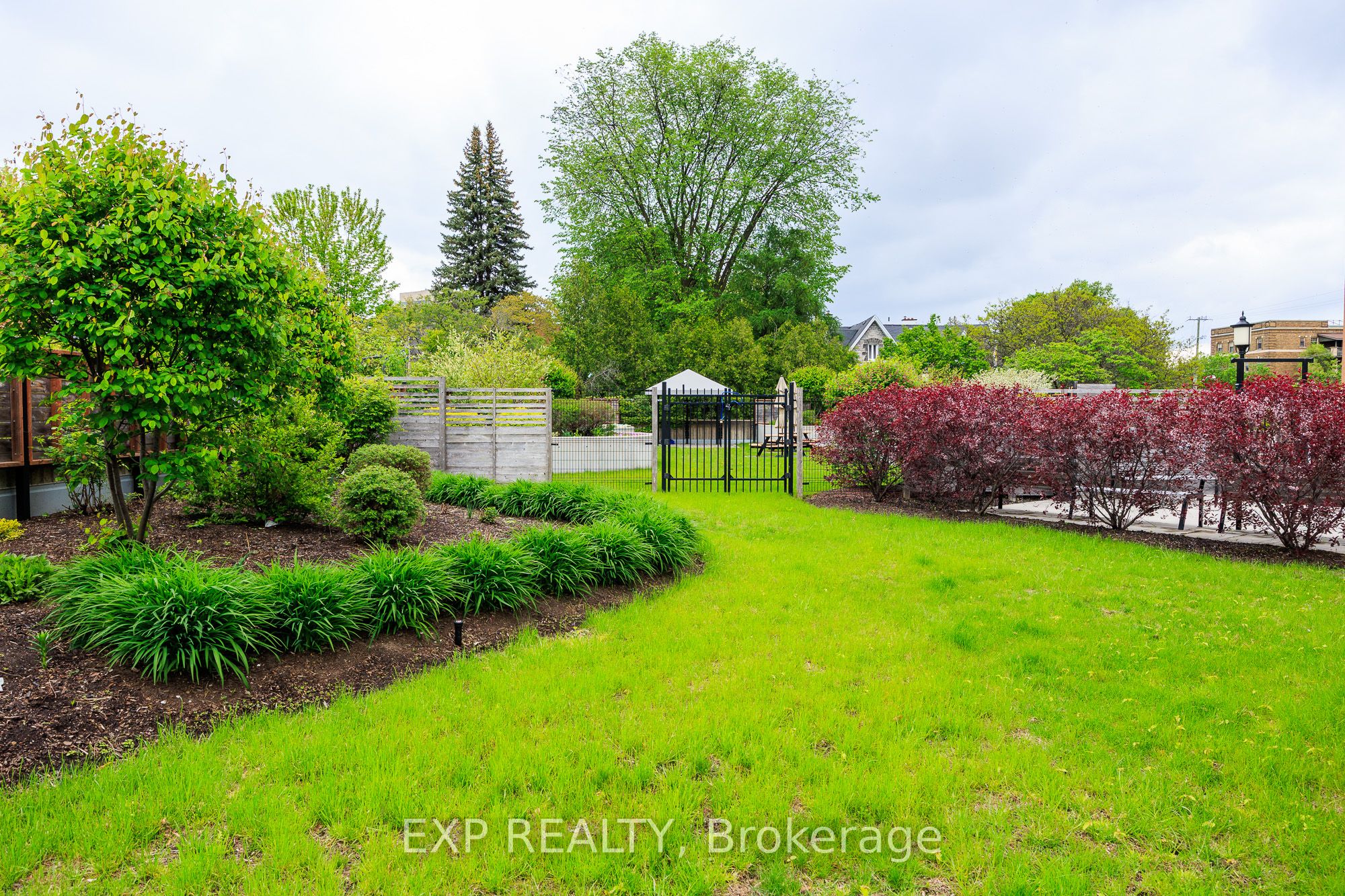 373 Laurier Avenue E 1003 Property Photo 45