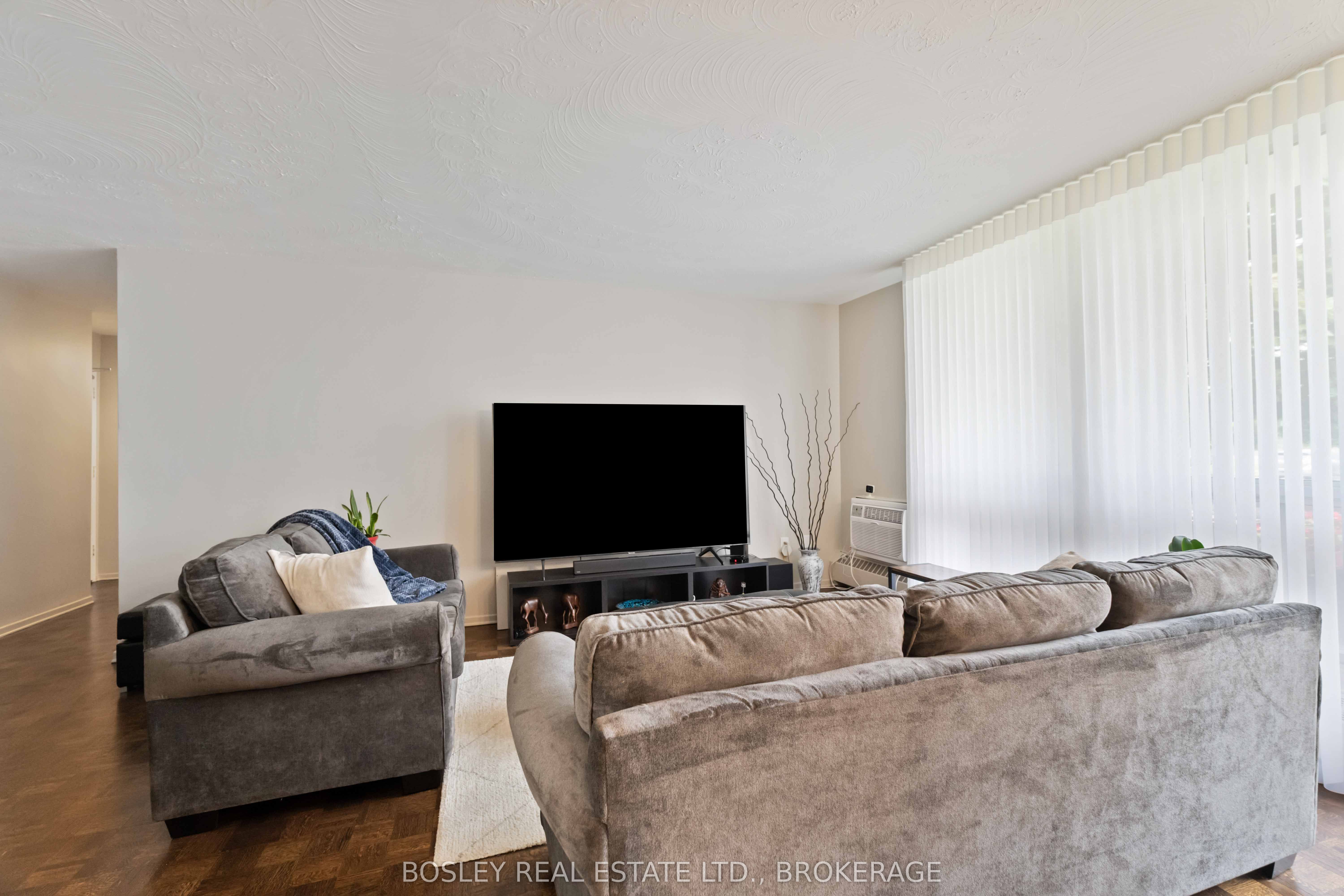 15 Towering Heights Boulevard 102 Property Photo 14