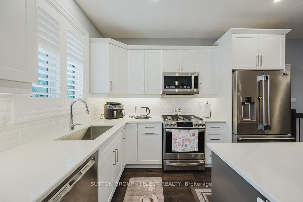 9861 Glendon Drive 432 Property Photo 17
