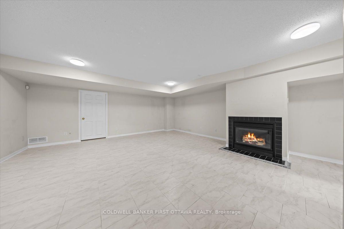 18 Maxton Private Property Photo 16