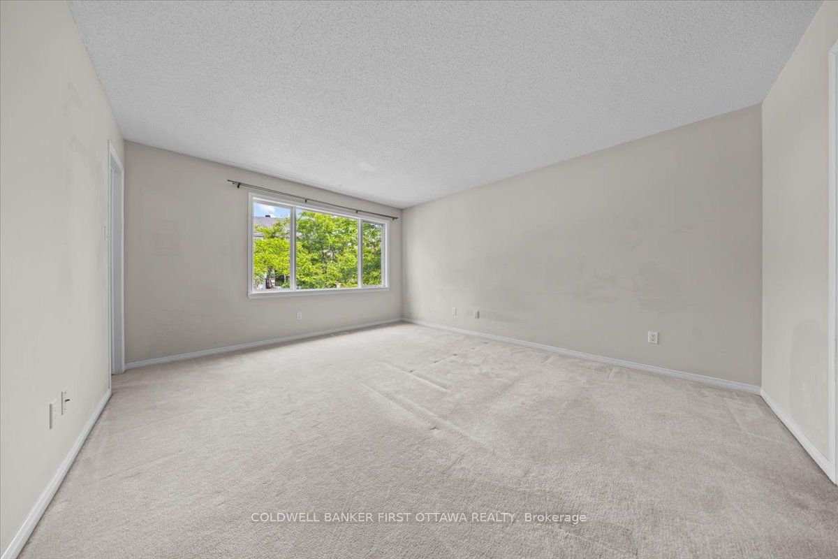 18 Maxton Private Property Photo 19