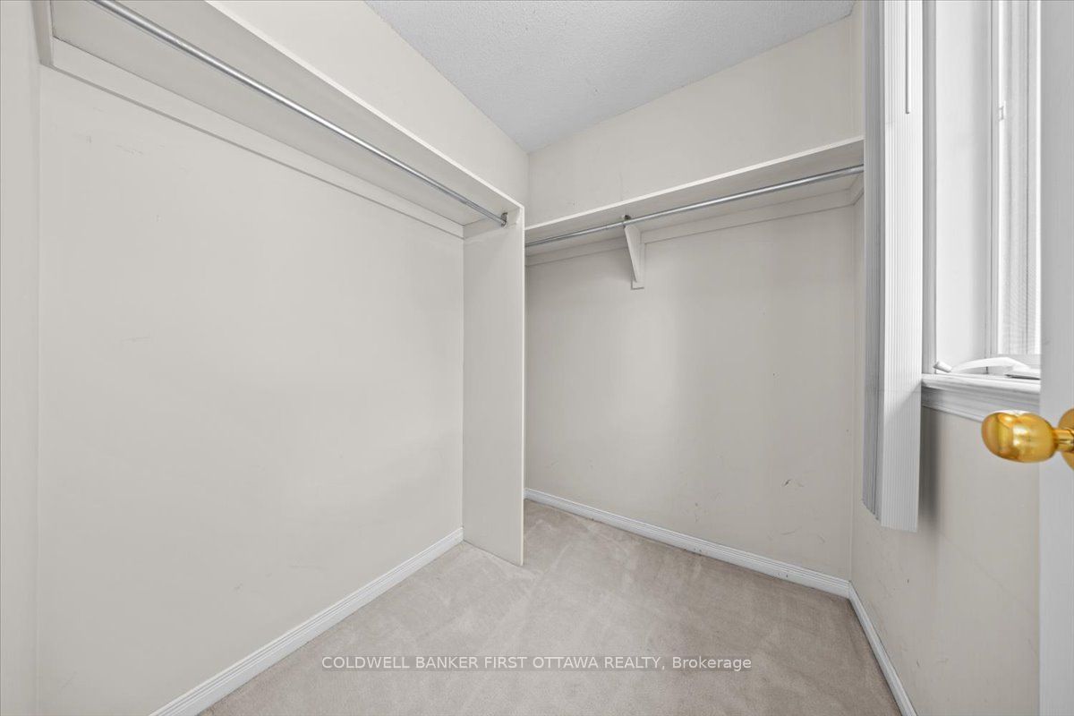 18 Maxton Private Property Photo 21