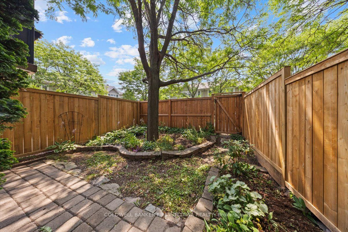 18 Maxton Private Property Photo 30