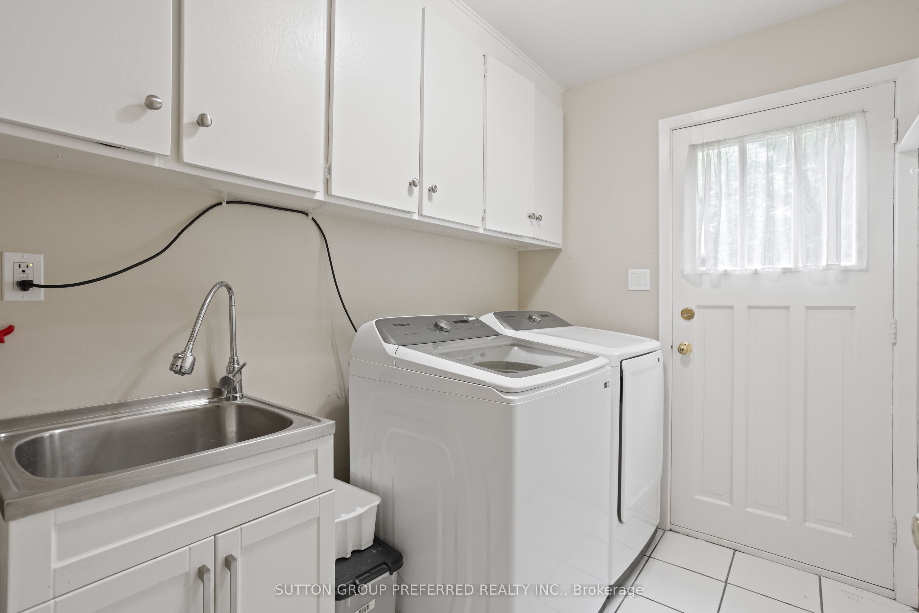 661 Cranbrook Road Property Photo 22