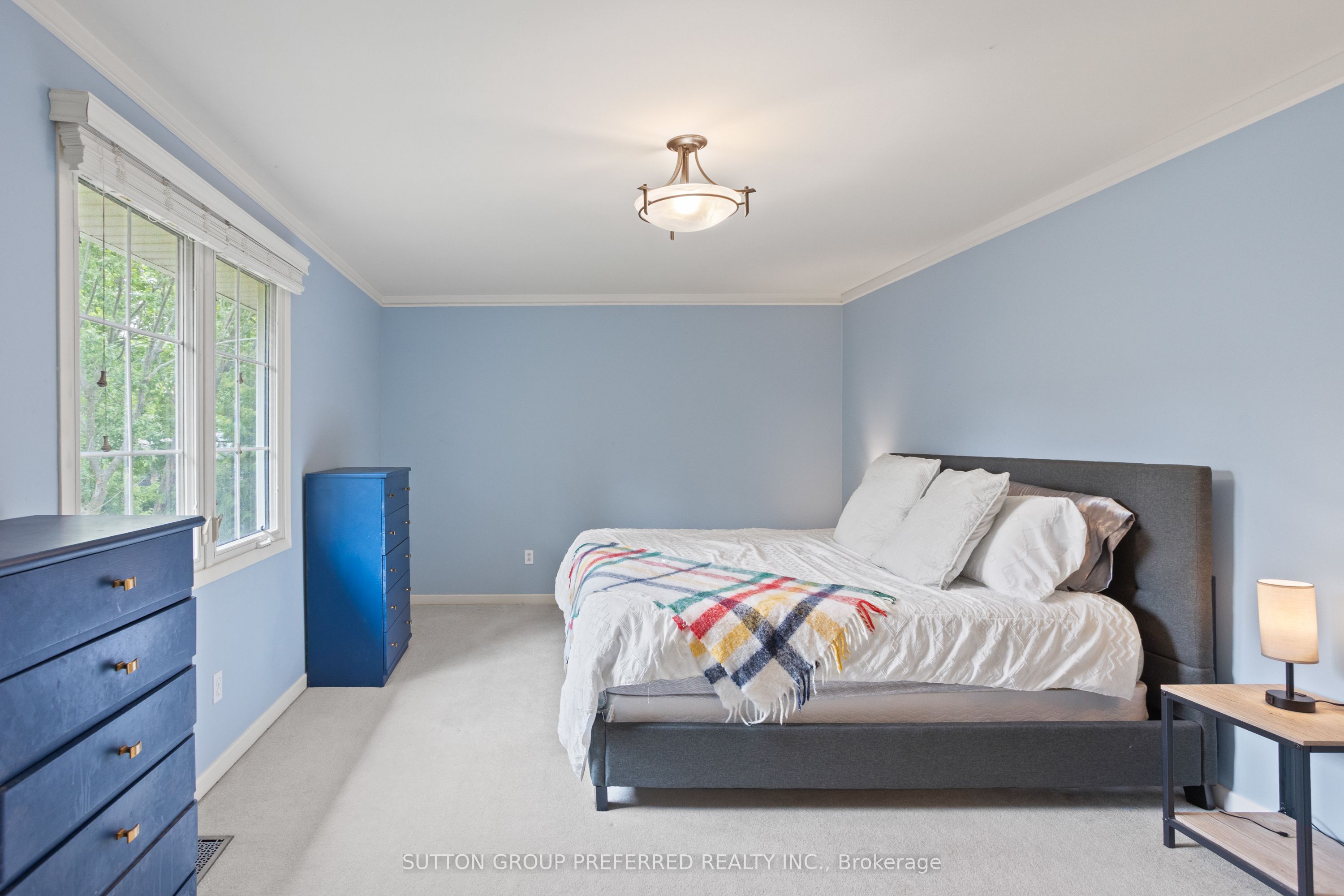 661 Cranbrook Road Property Photo 27