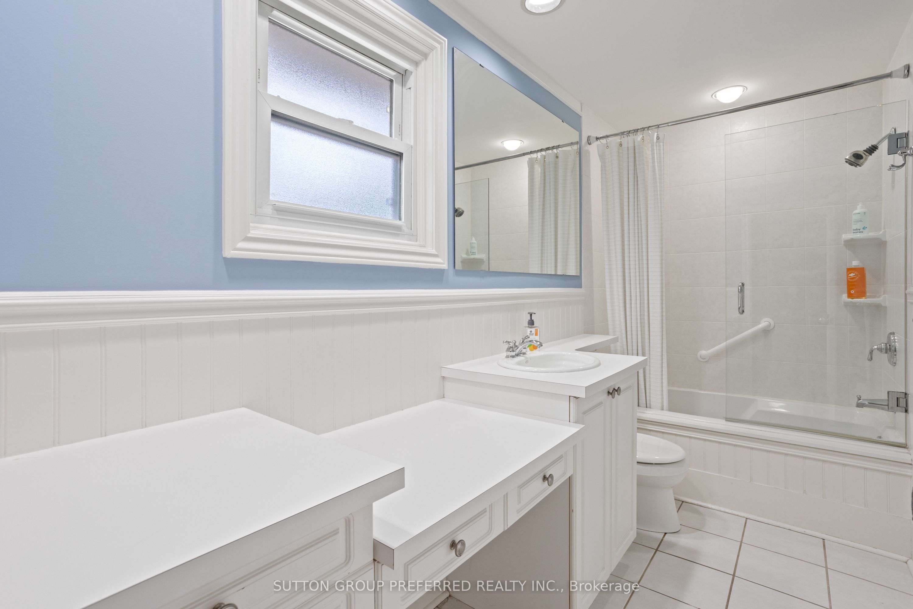 661 Cranbrook Road Property Photo 36