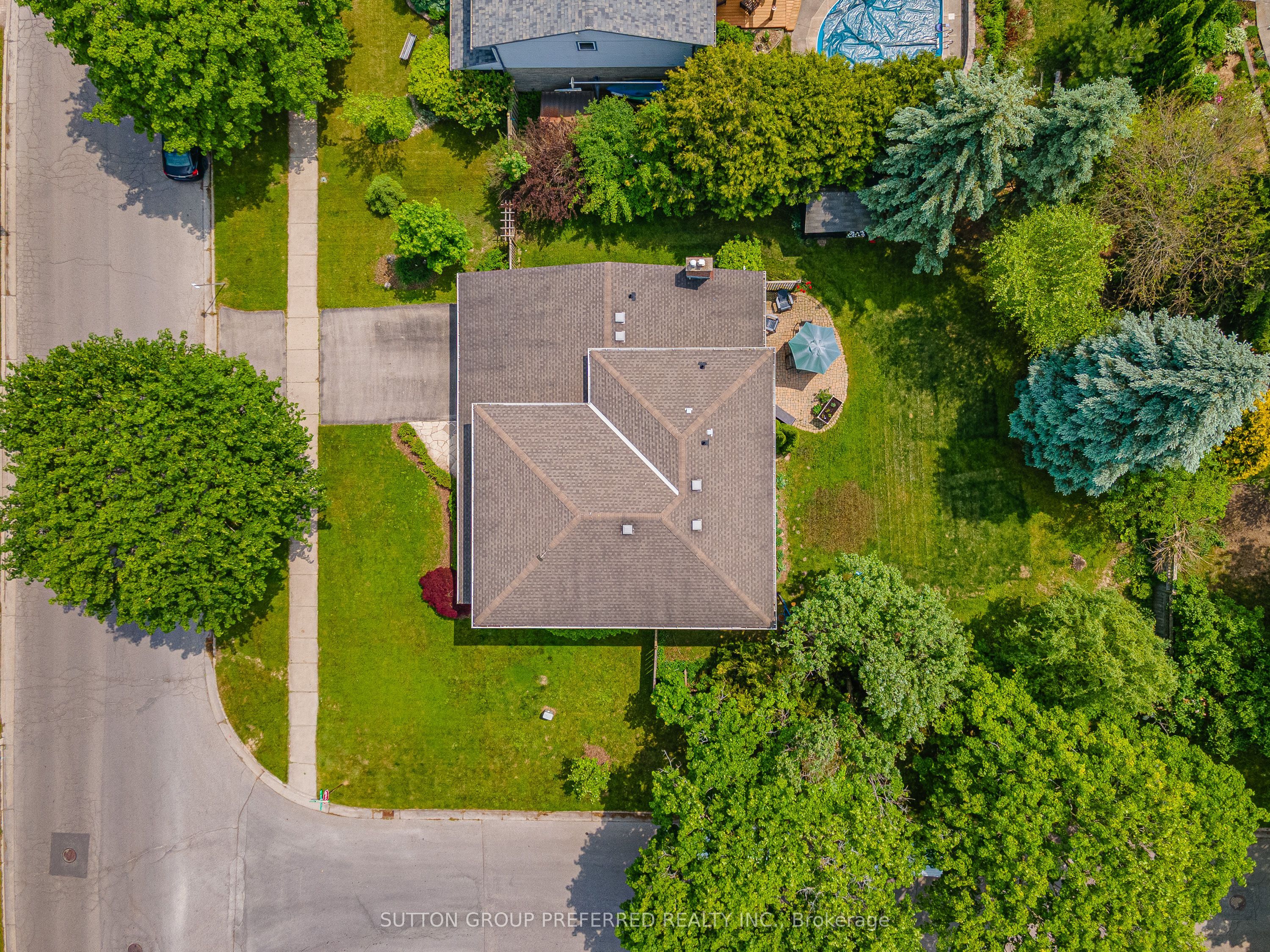 661 Cranbrook Road Property Photo 45