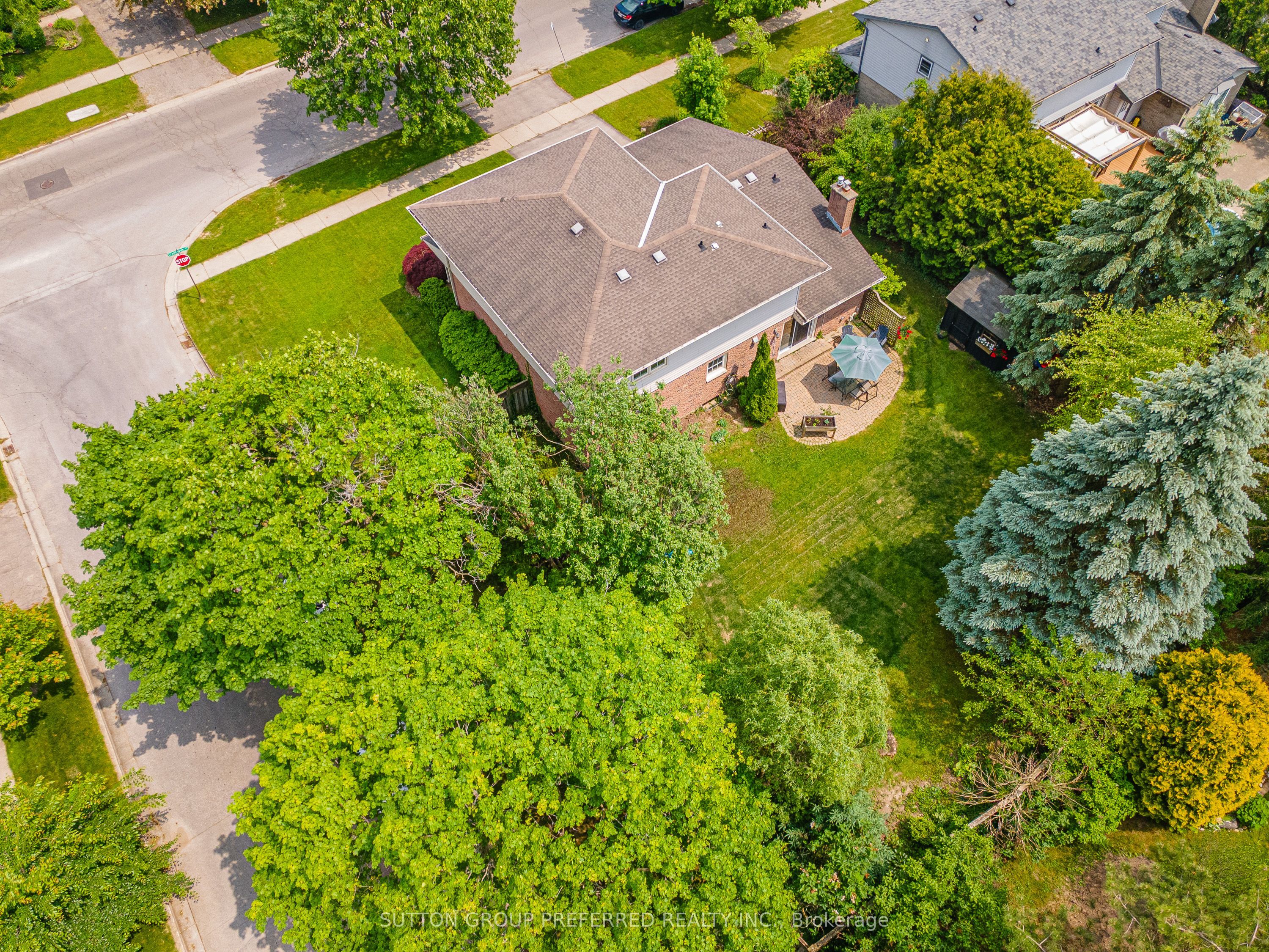 661 Cranbrook Road Property Photo 47
