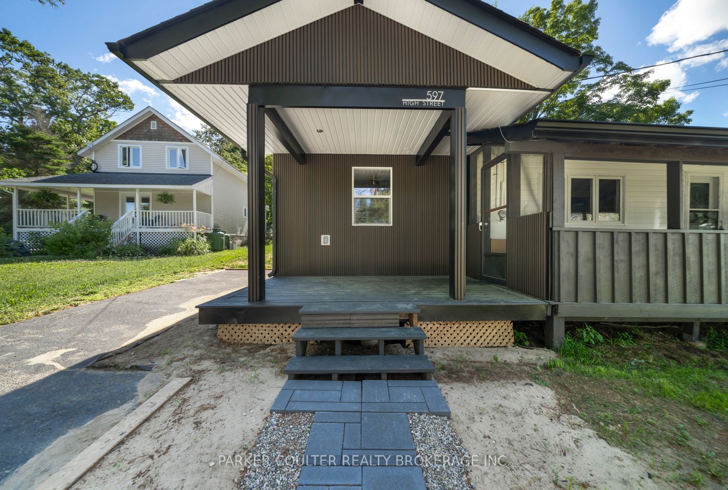 597 High Street Property Photo 2
