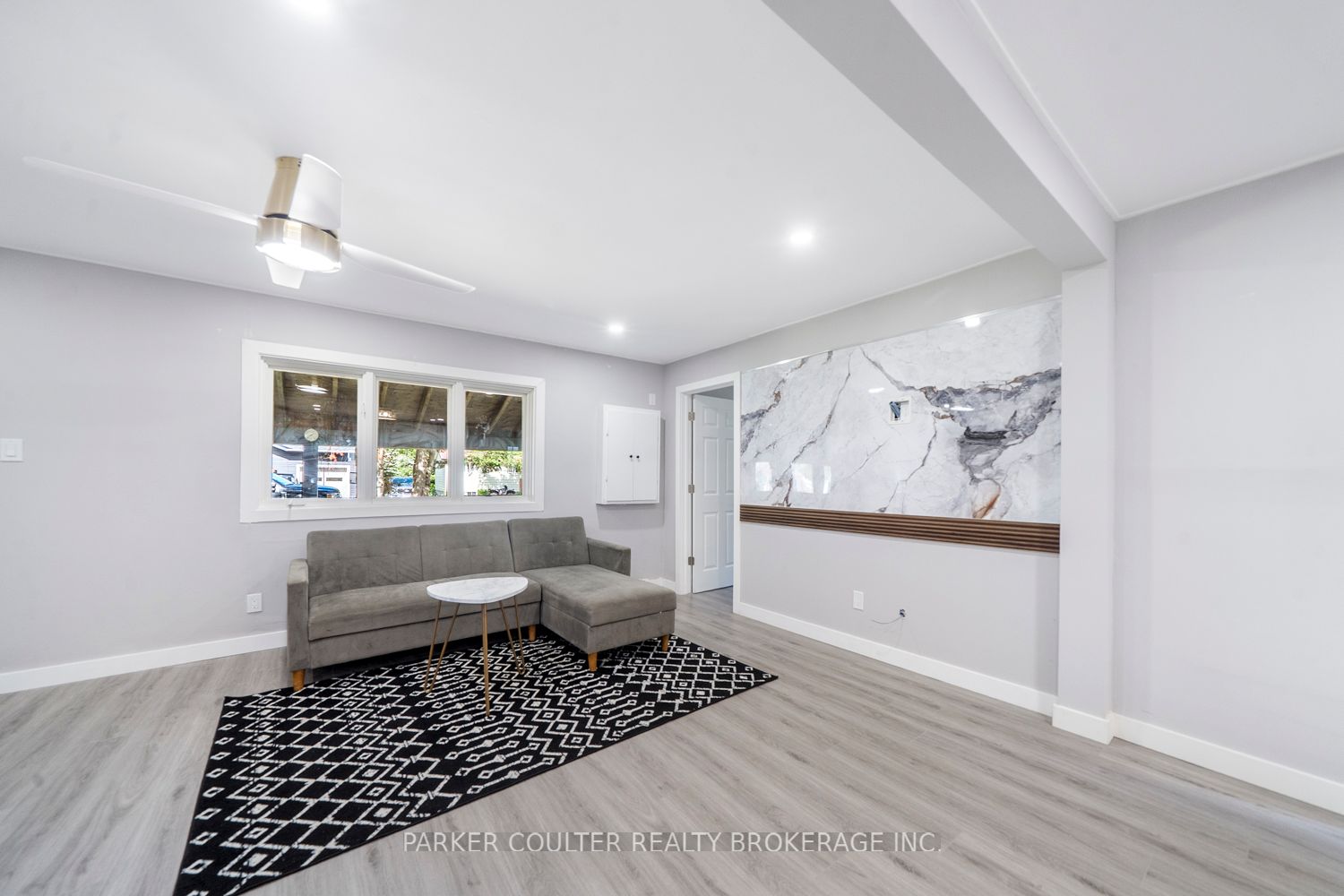 597 High Street Property Photo 21
