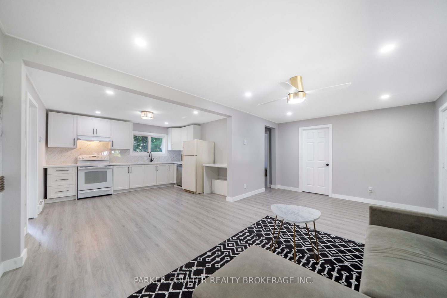 597 High Street Property Photo 24