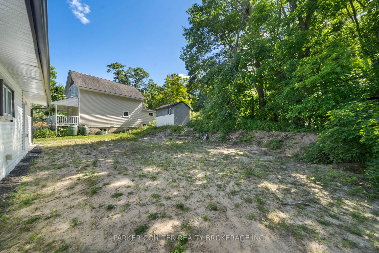 597 High Street Property Photo 25