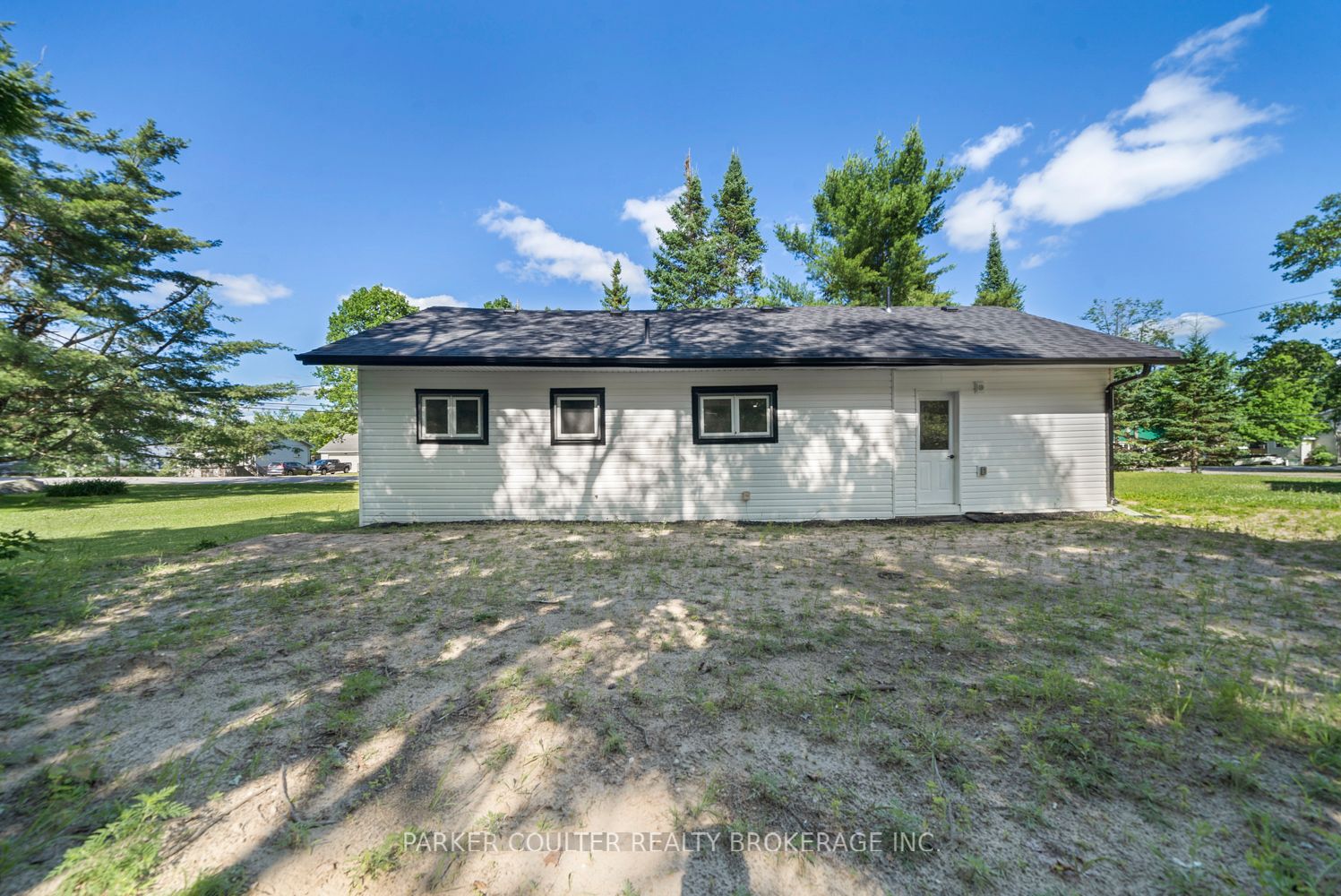 597 High Street Property Photo 26