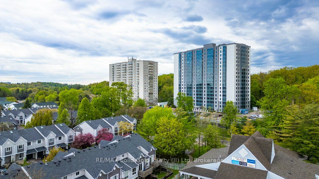 55 Green Valley Drive 1710 Property Photo 1