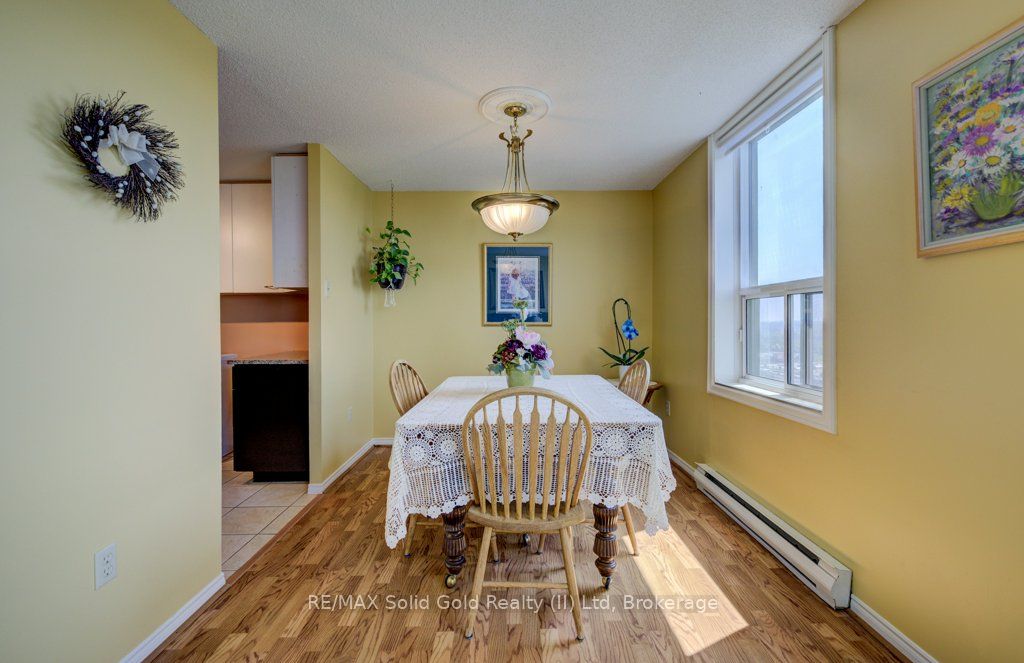 55 Green Valley Drive 1710 Property Photo 7