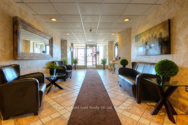 55 Green Valley Drive 1710 Property Photo 20