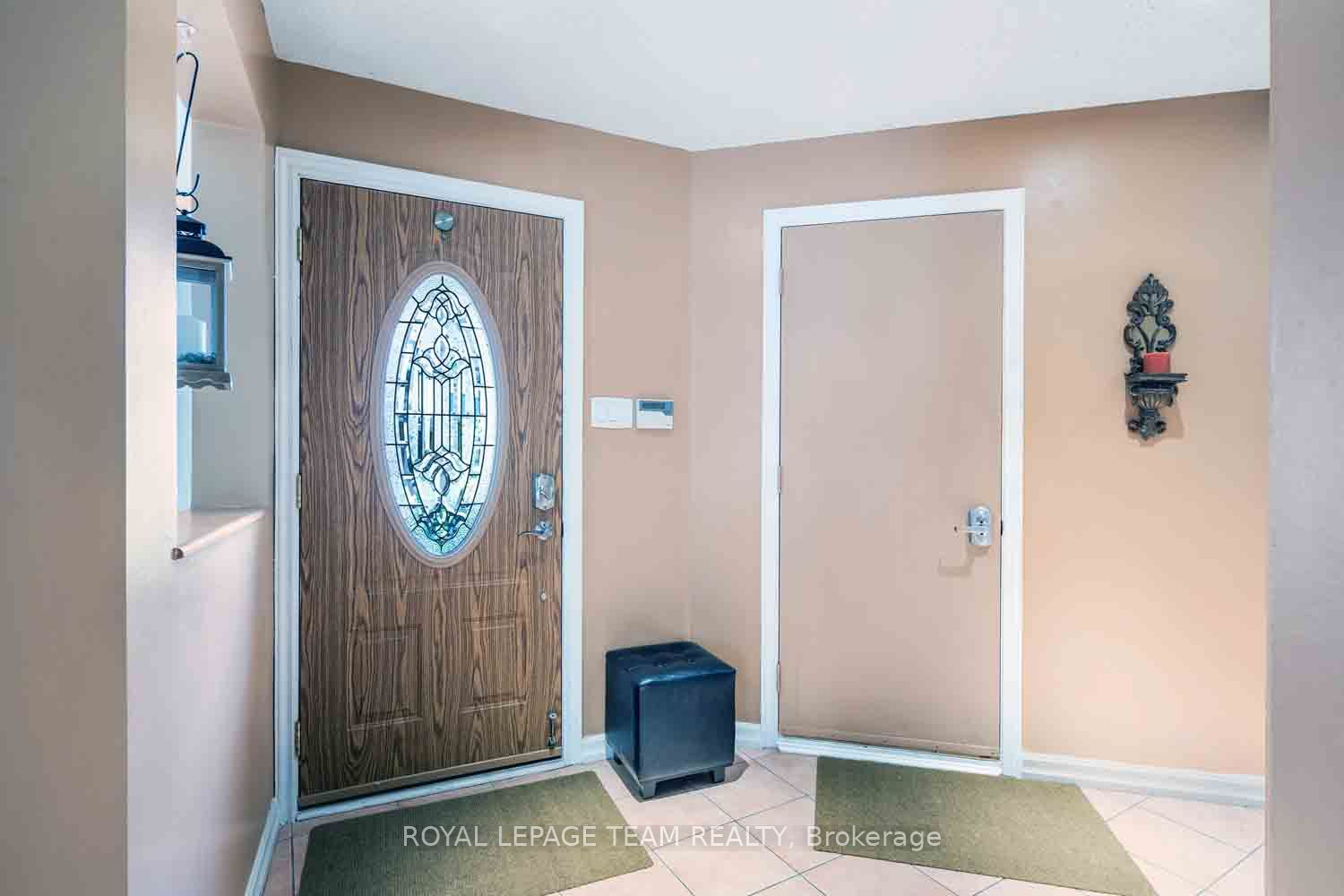 172 Southport Drive Property Photo 4