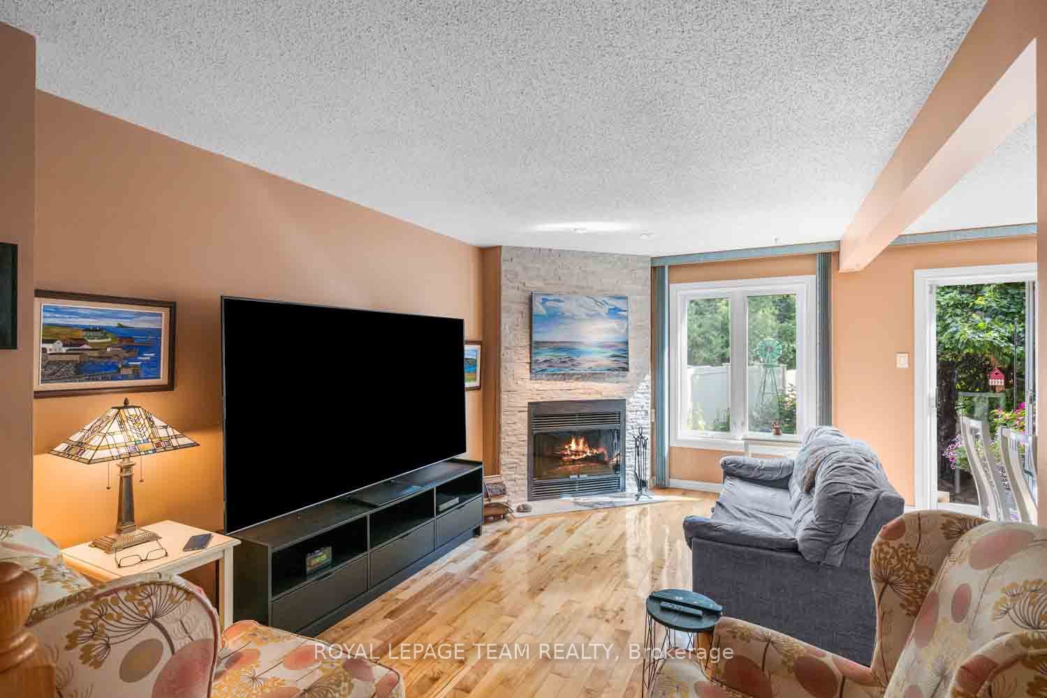 172 Southport Drive Property Photo 7