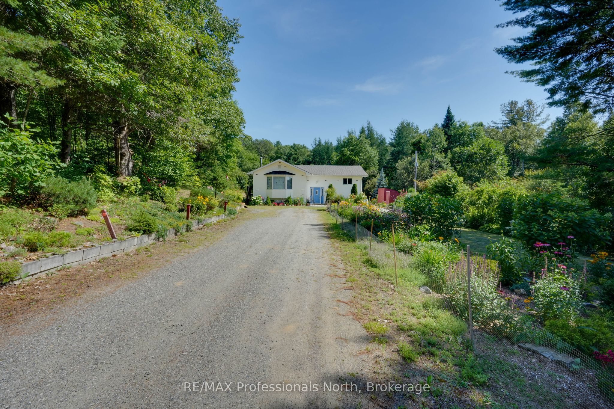 31 Stephenson Rd 2 Road E Property Photo 2