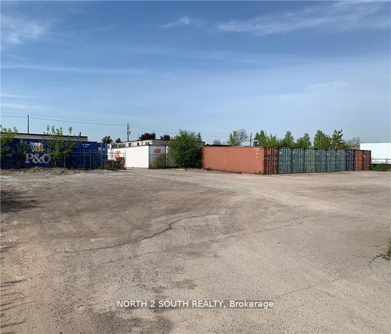 200 Arvin Avenue Yard Property Photo 3