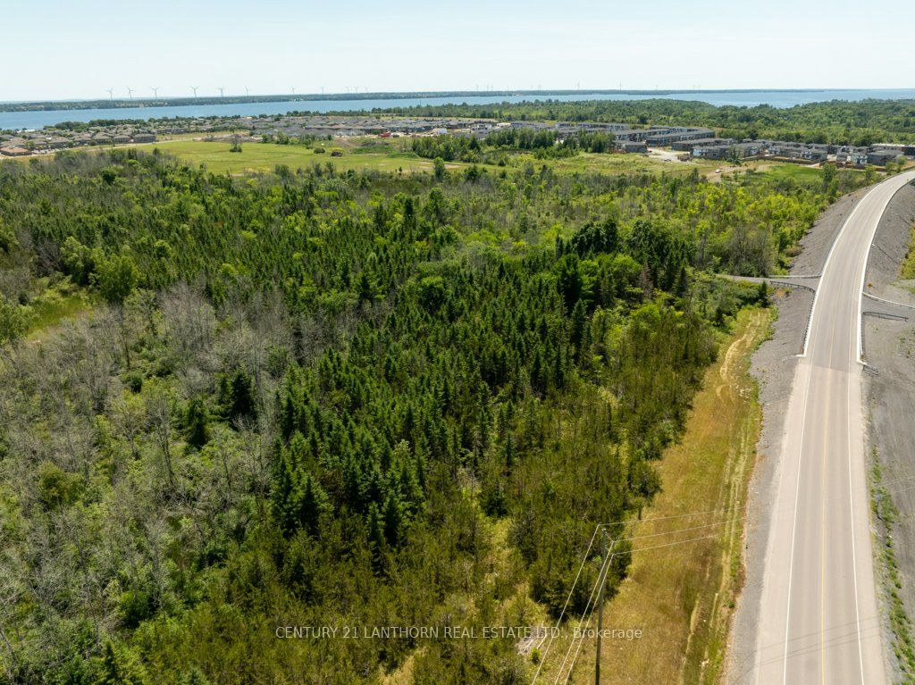 4250 Taylor Kidd Boulevard Property Photo 5