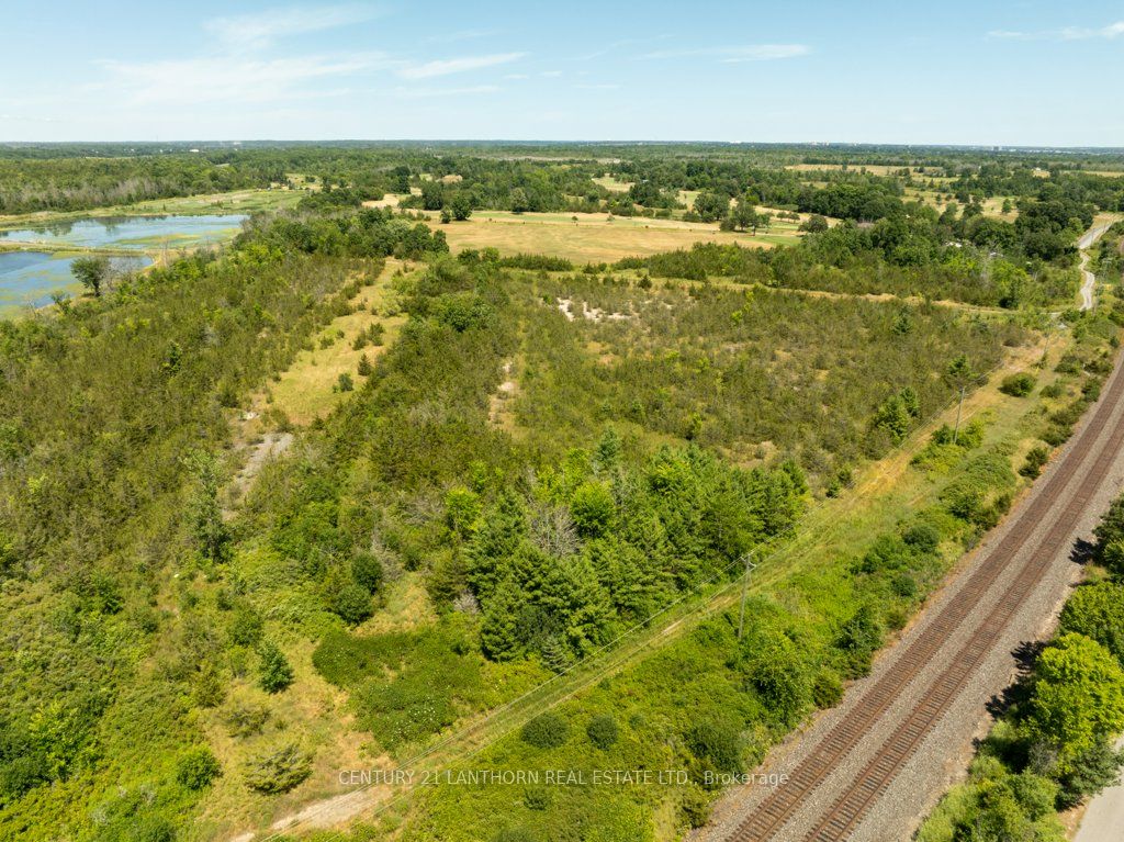 4250 Taylor Kidd Boulevard Property Photo 16