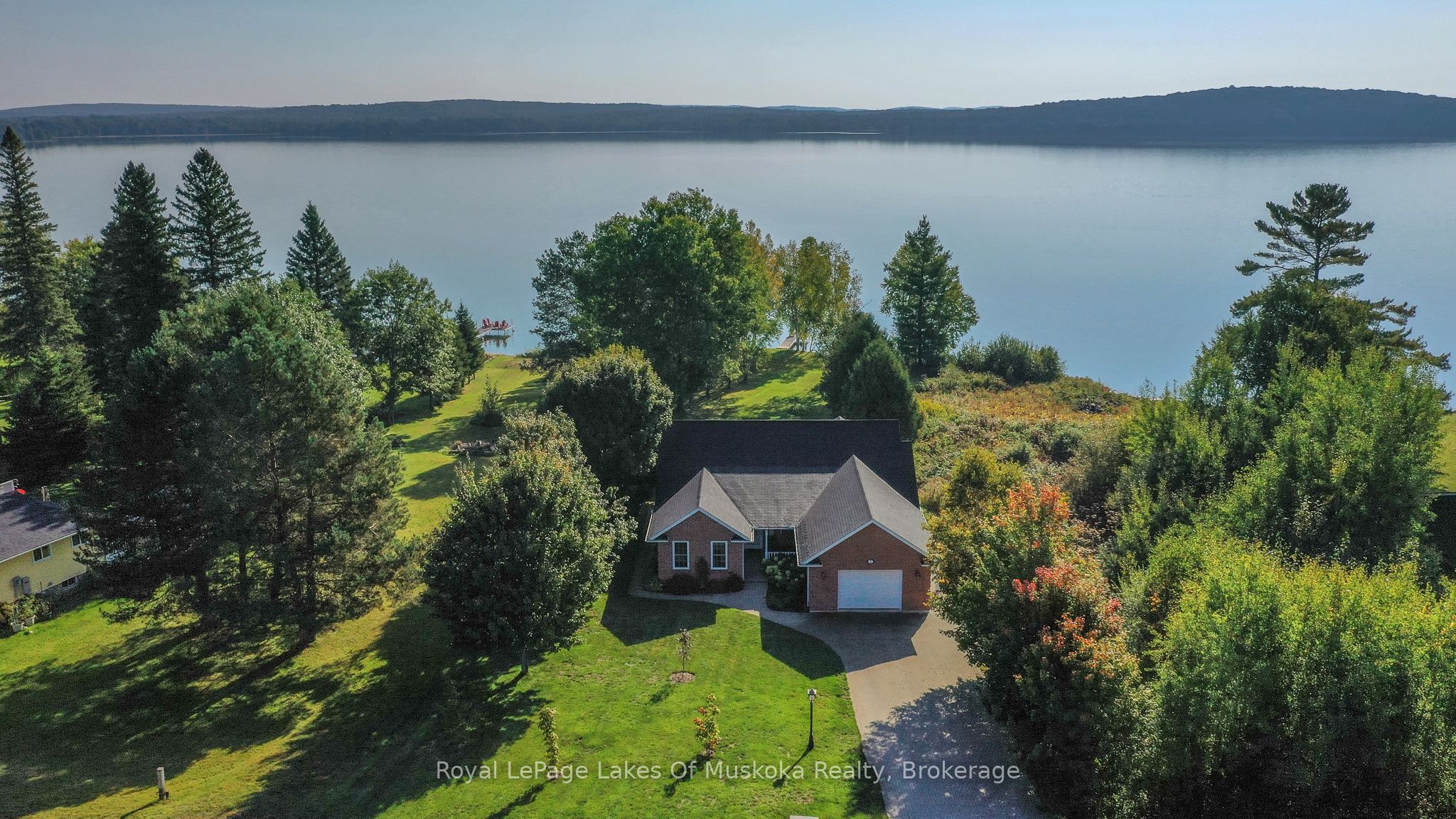 7 Lake Bernard Dr Property Photo 1