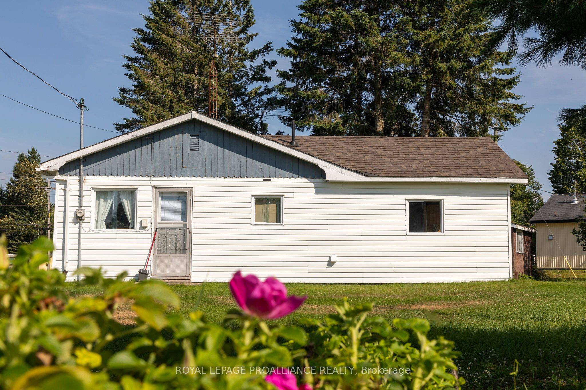 4 Tall Pine Road Property Photo 1