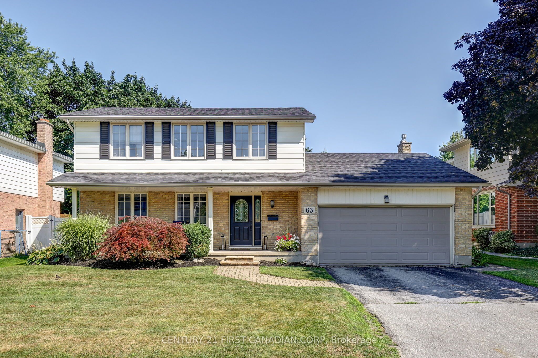 63 Spencer Crescent Property Photo 1