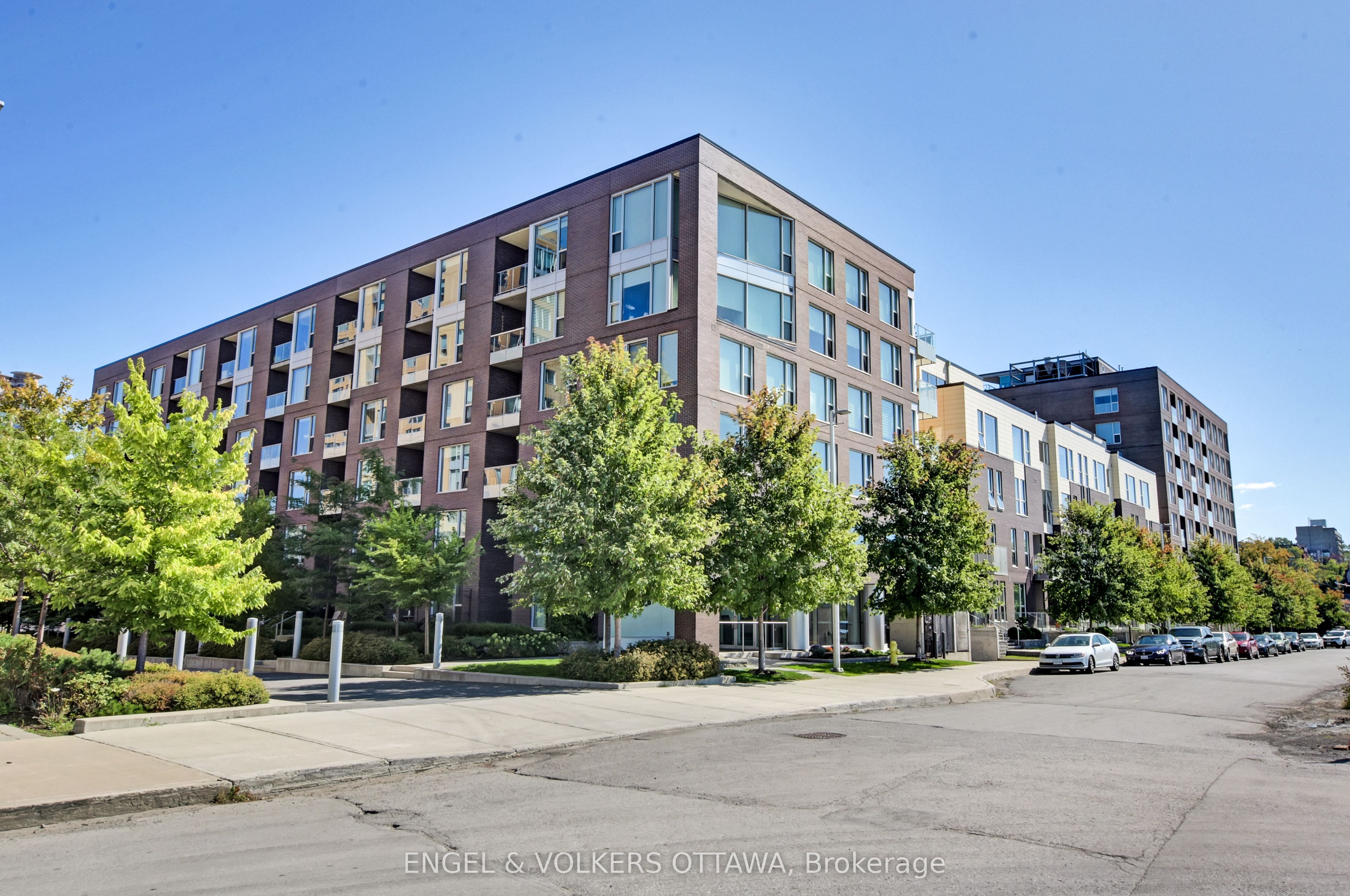 300A Lett Street 409