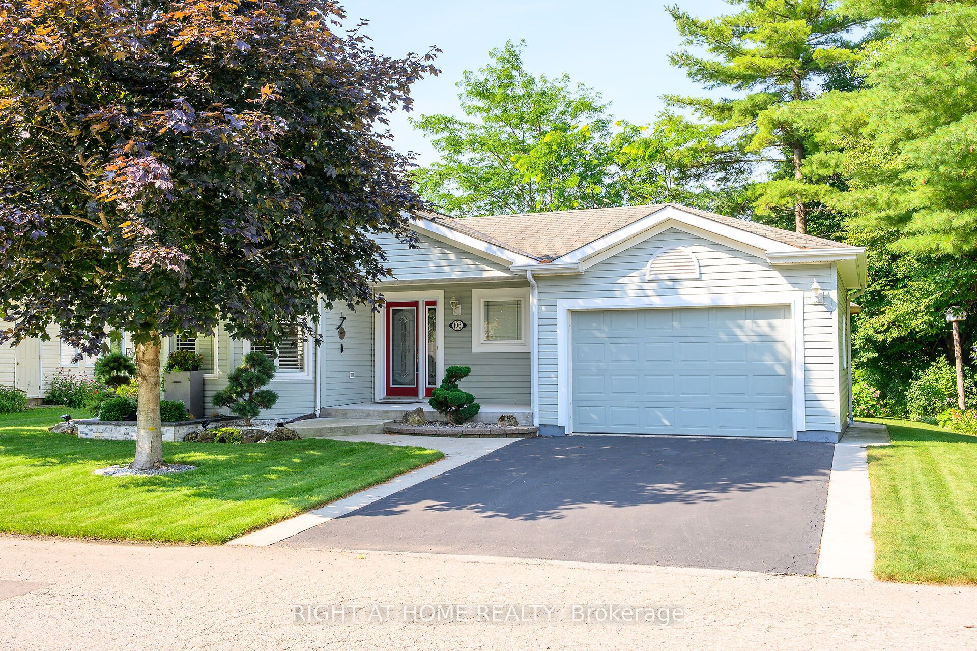 106 Bushmills Cir Property Photo 1