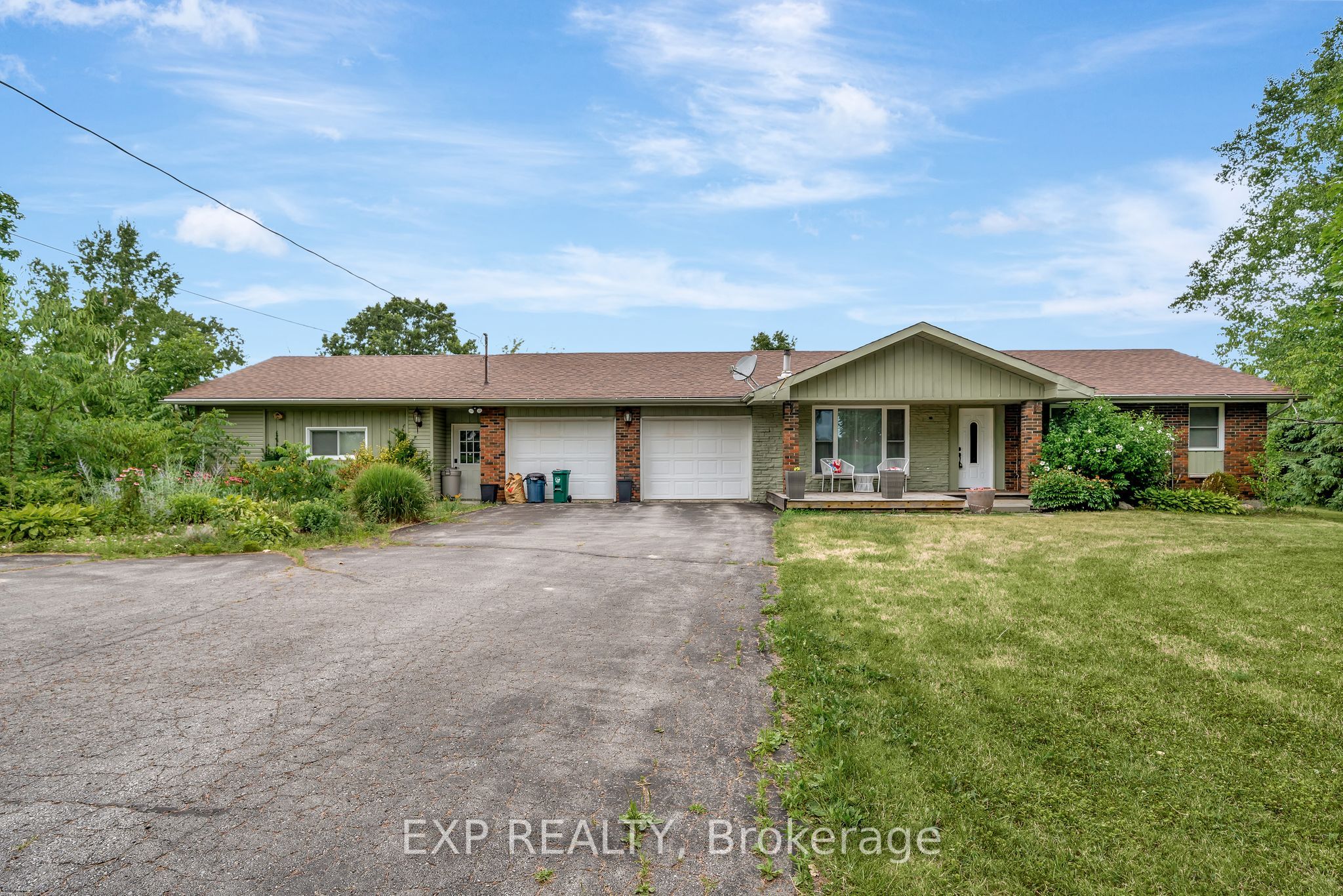 1121 Harmony Road Property Photo 1