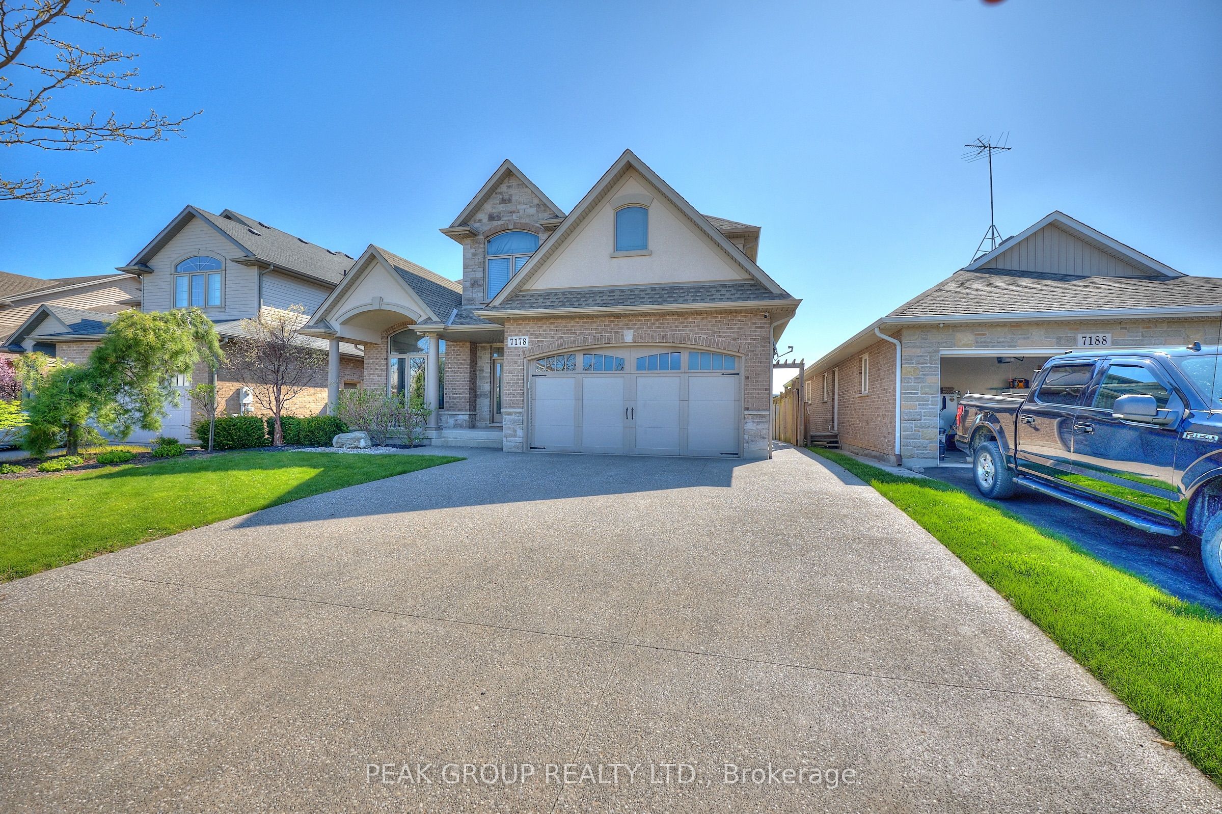 7178 St Michael Ave Property Photo 1