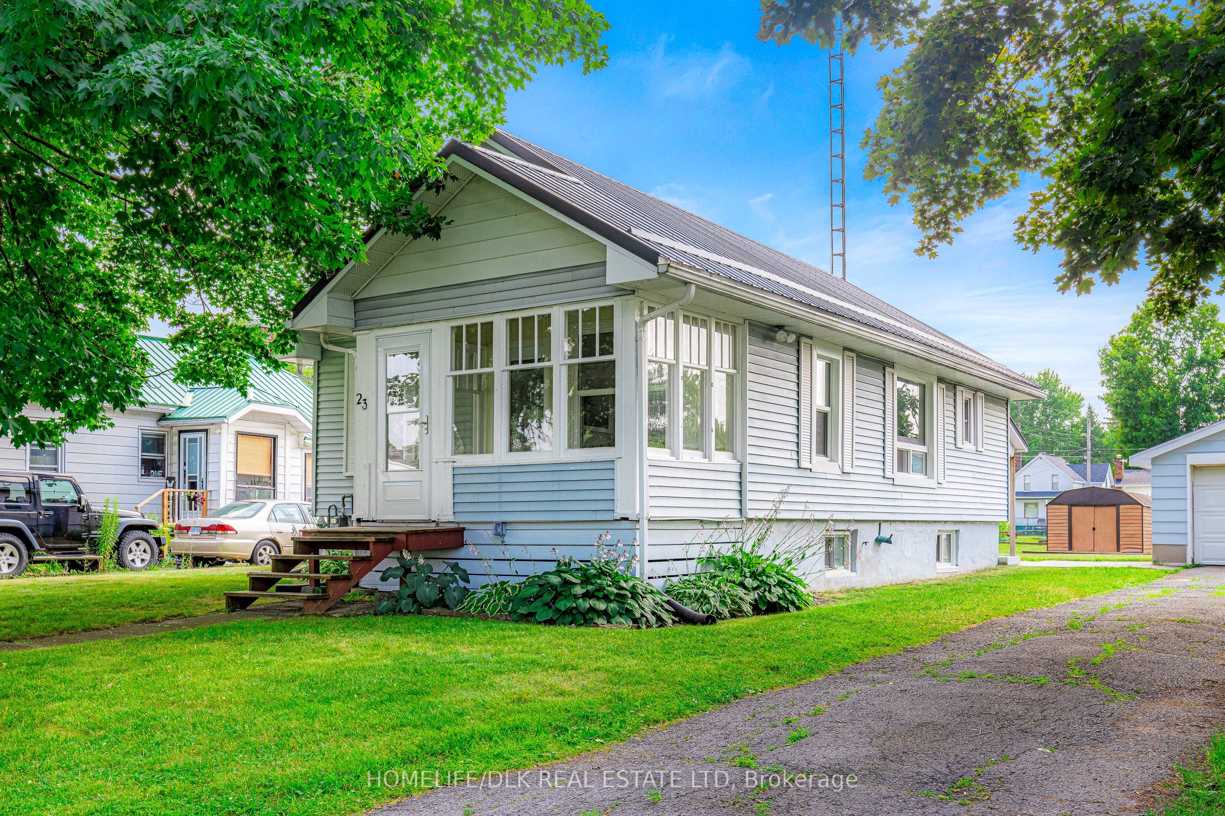 23 Davis Drive Property Photo 1