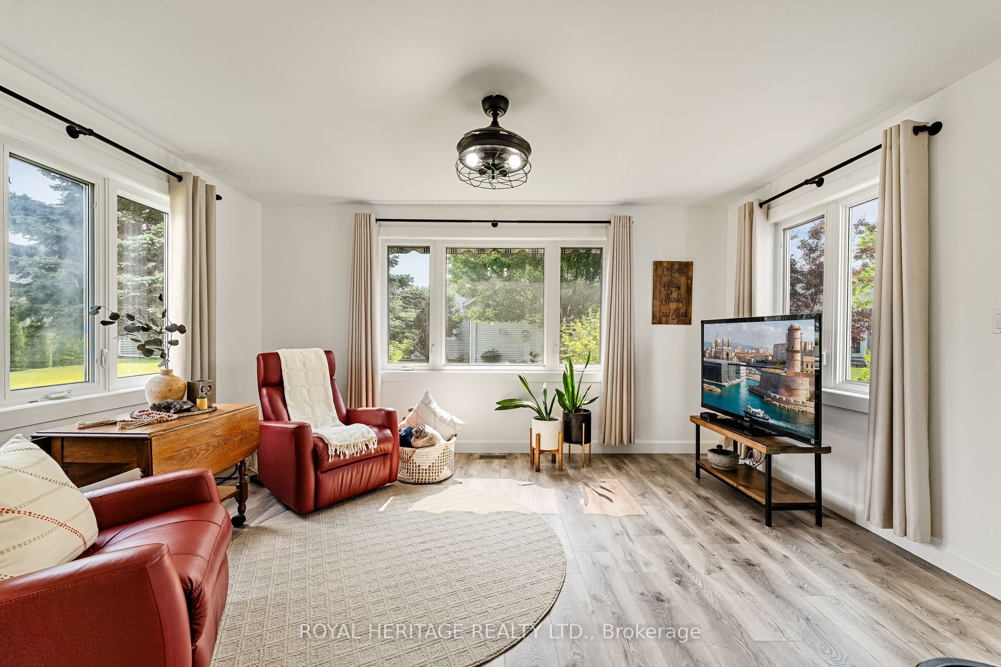 16 Nesbitt Drive Property Photo 16