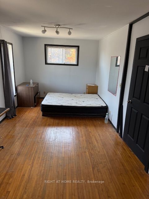 7 Clinton Street Property Photo 20