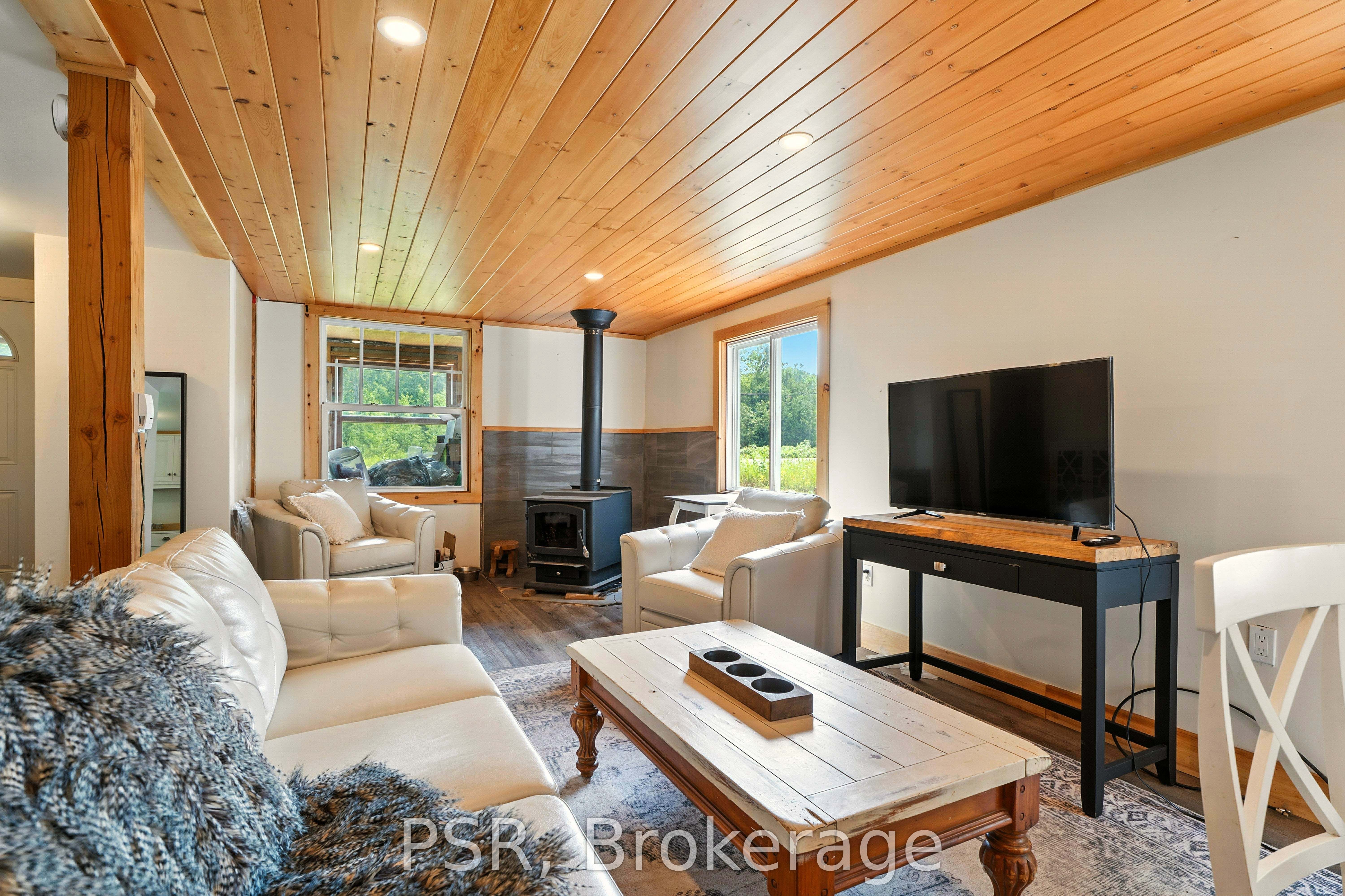 2676 Muskoka District 169 Road Property Photo 26