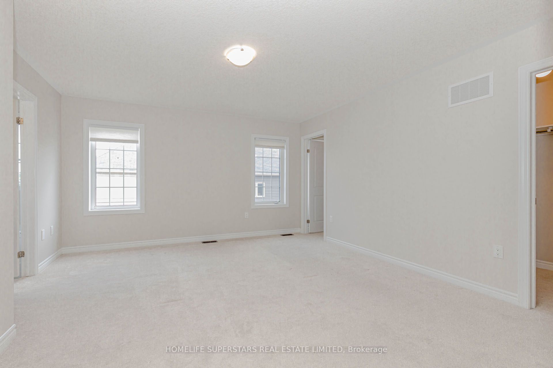 10 Macklin Street Property Photo 27