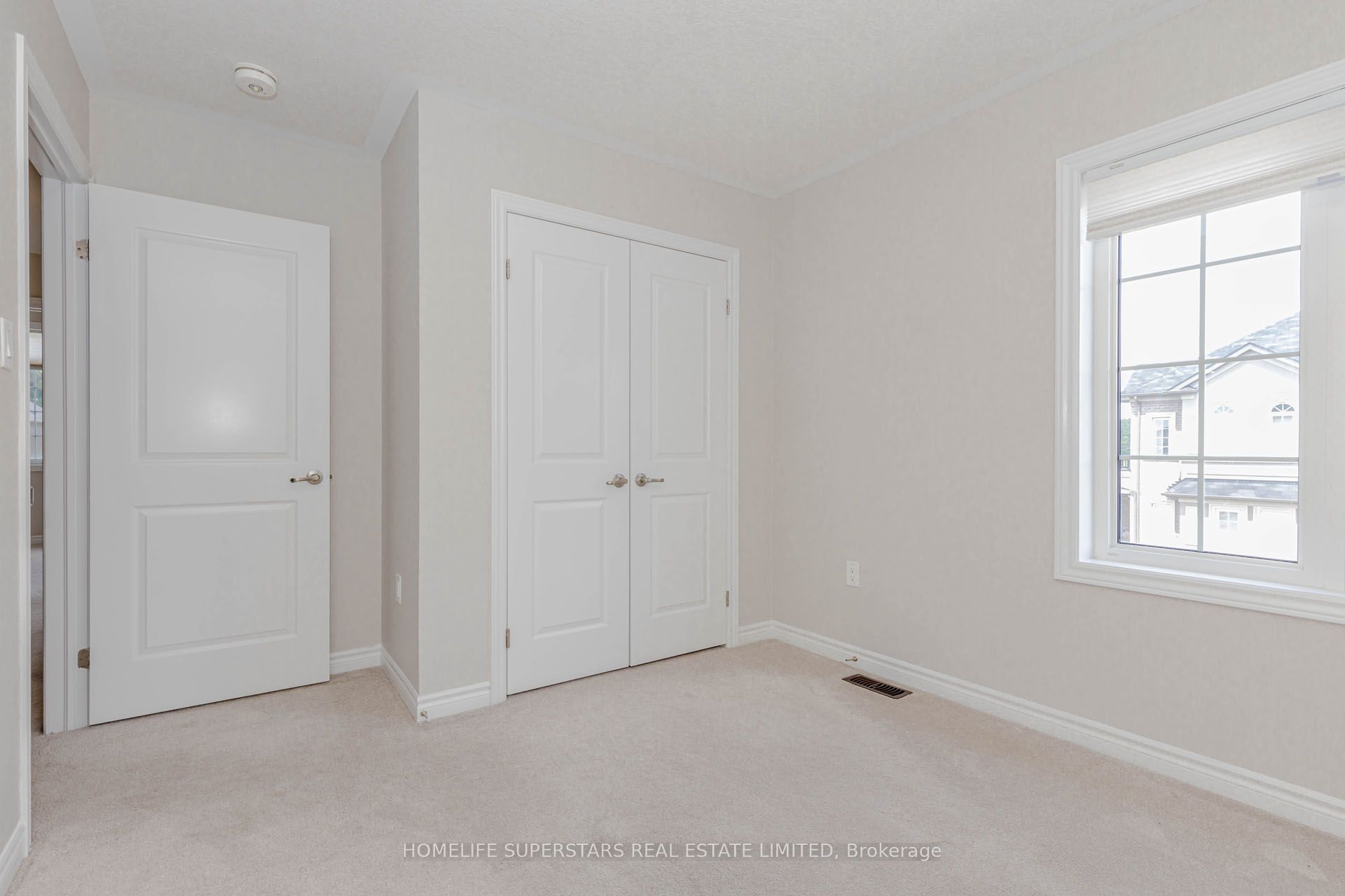 10 Macklin Street Property Photo 34