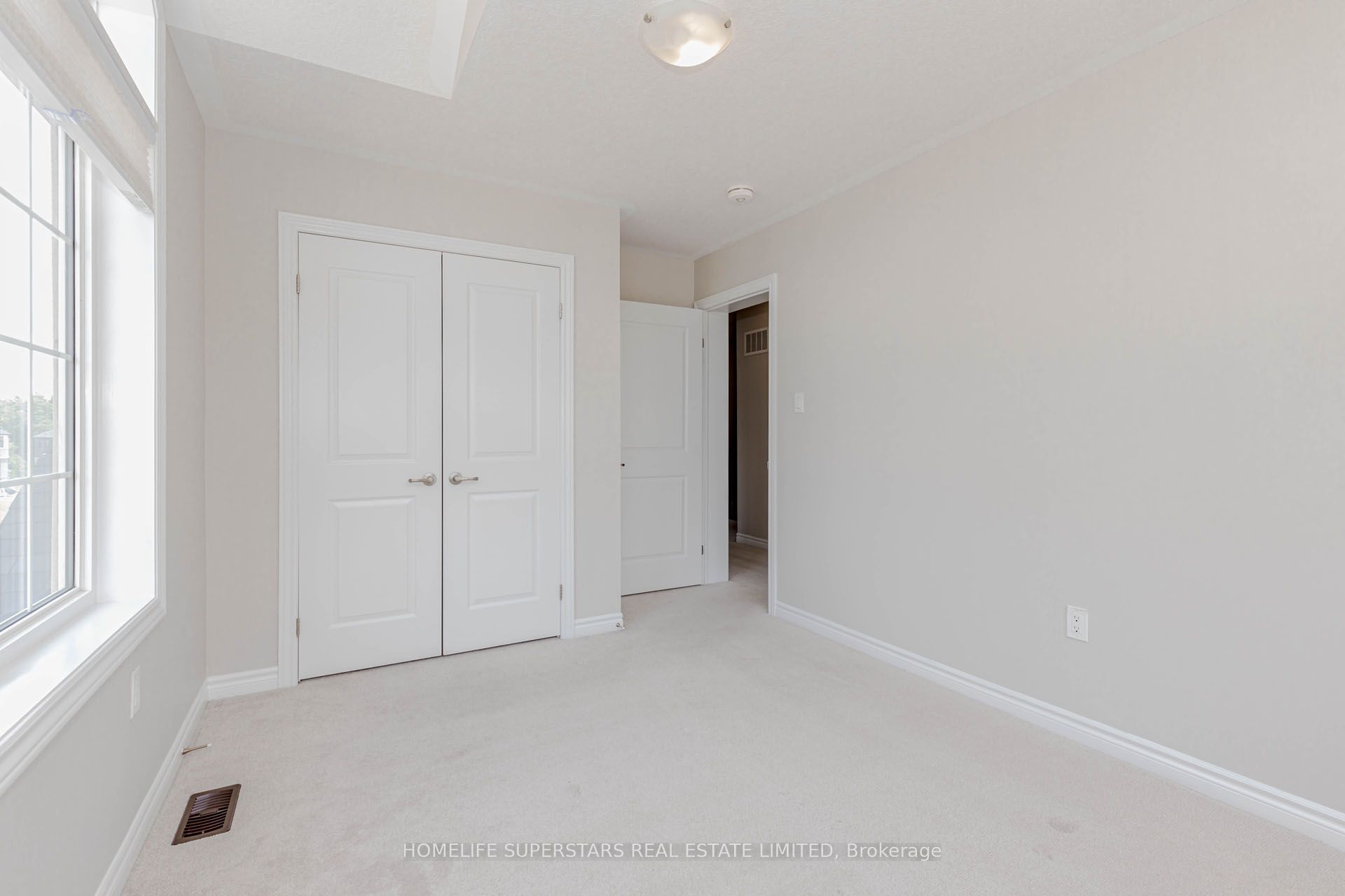 10 Macklin Street Property Photo 43