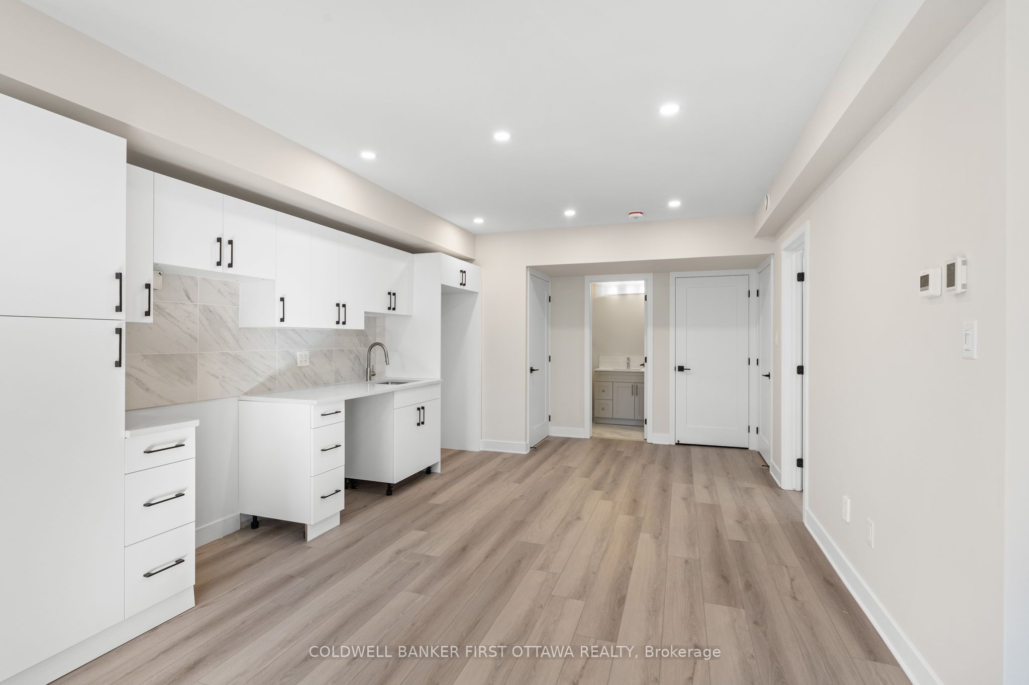 279 Enclave Walk B Property Photo 5