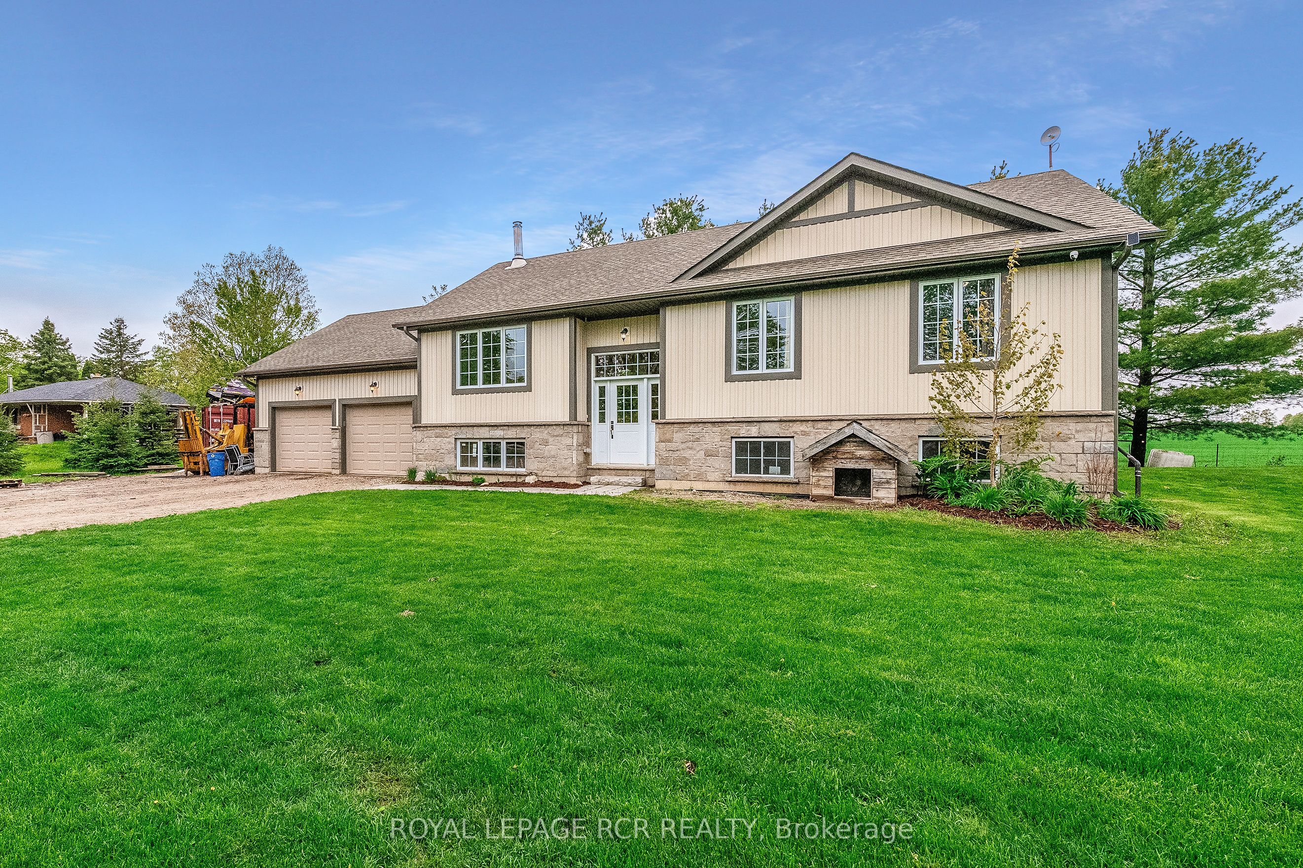 402187 County Road 15 N/a Property Photo 1