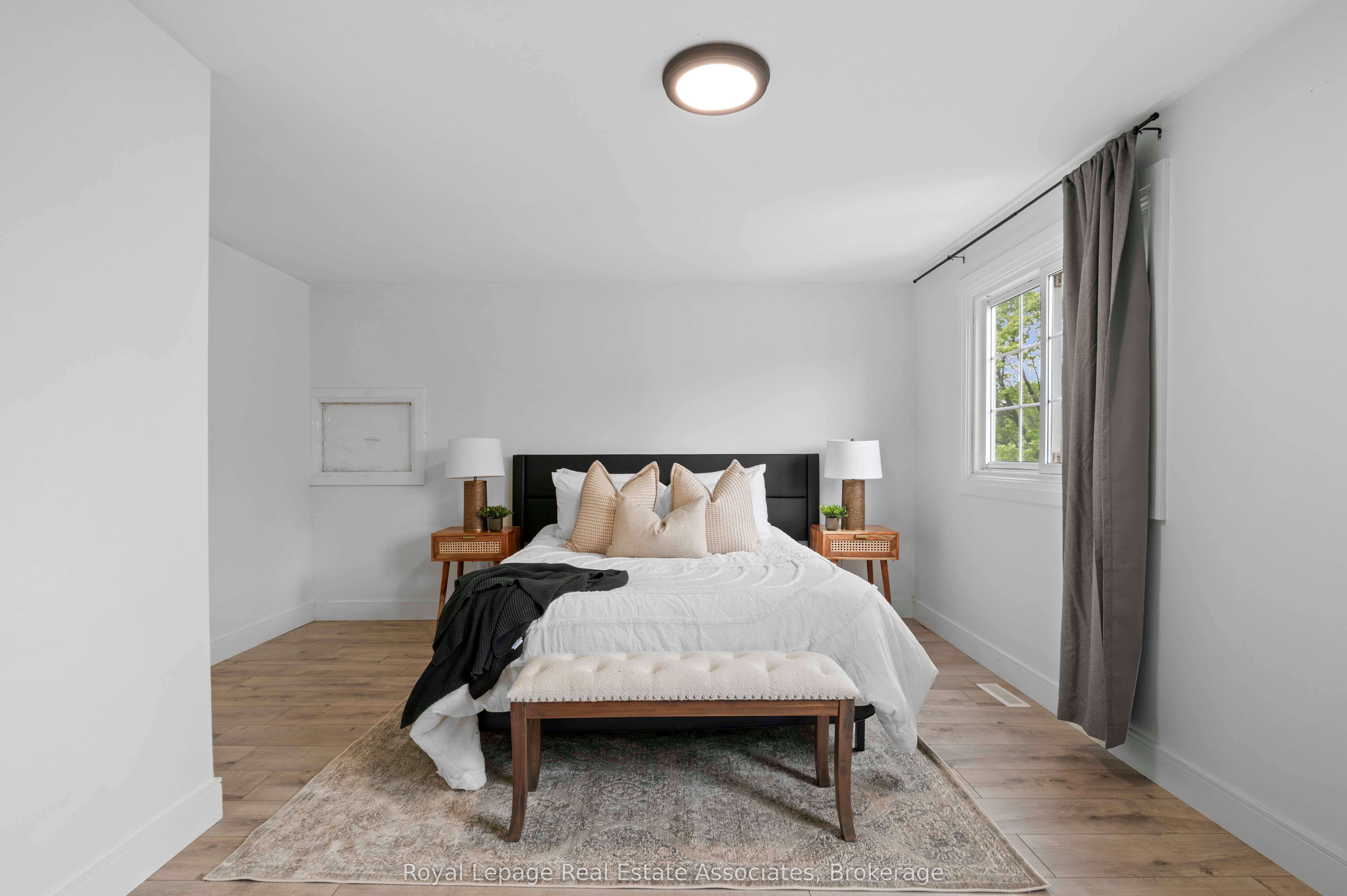 1236 Avonlea Road Property Photo 20