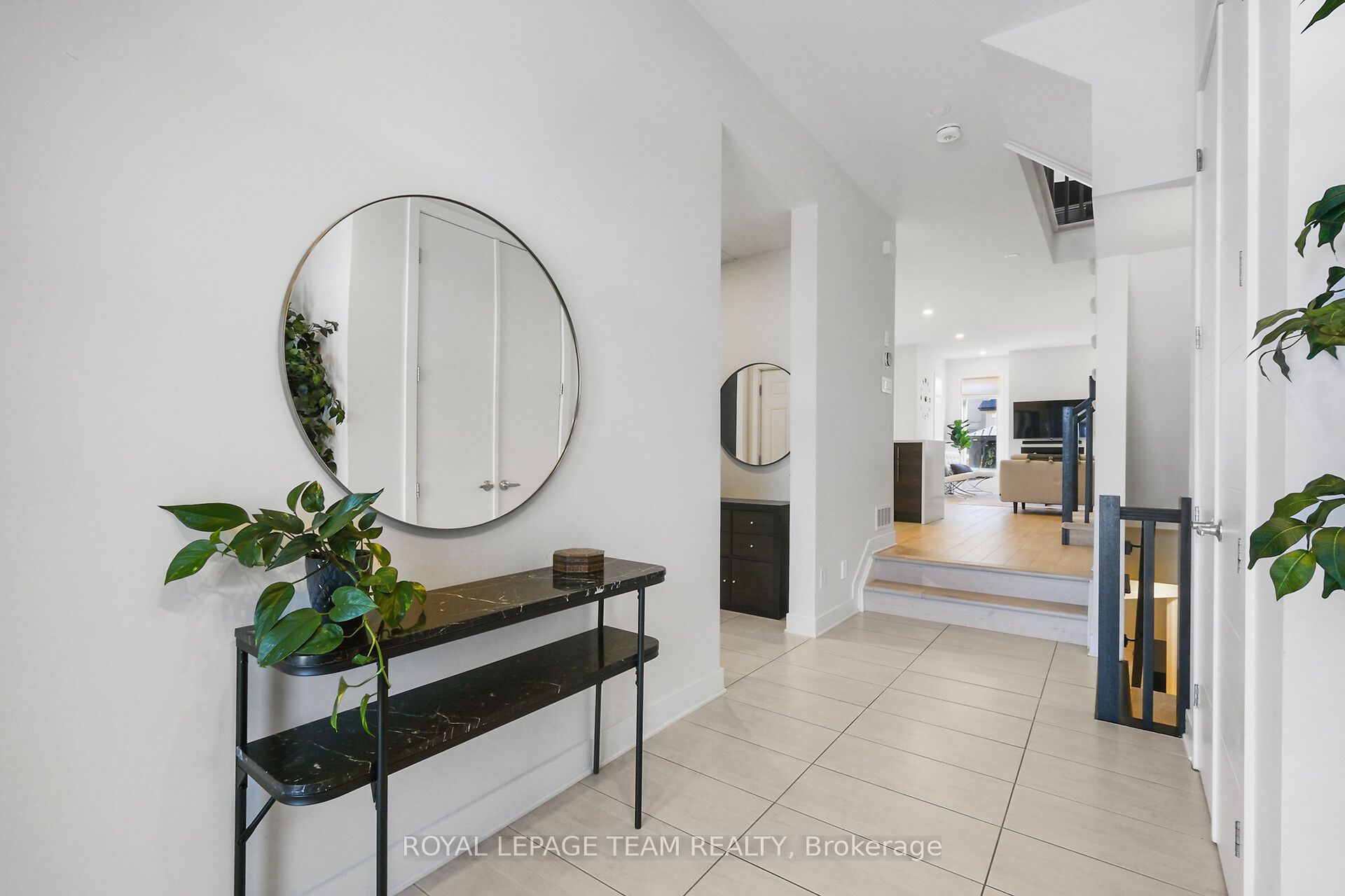 93 Warrior Street Property Photo 5