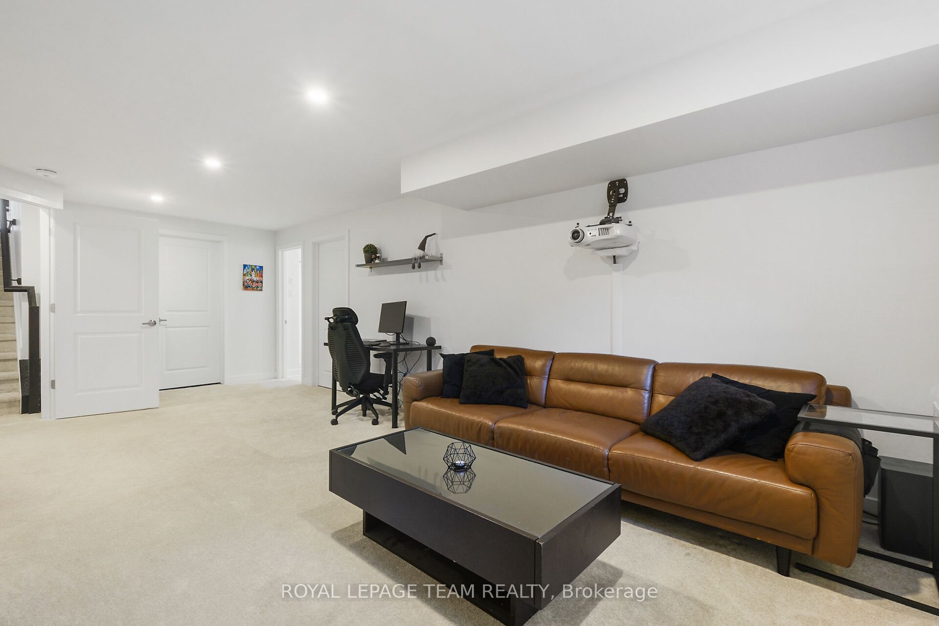 93 Warrior Street Property Photo 38