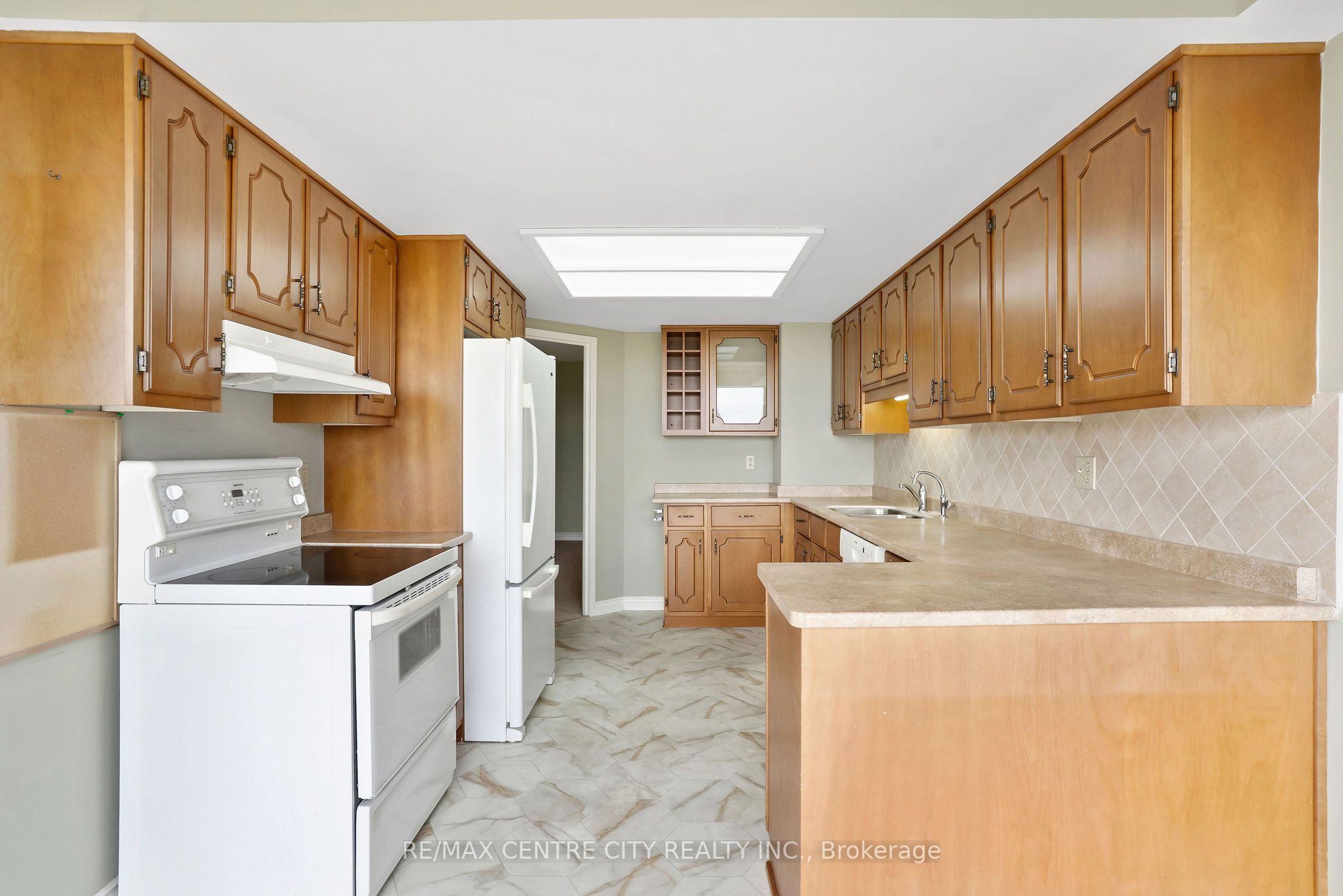 4 Willow Street 808 Property Photo 12